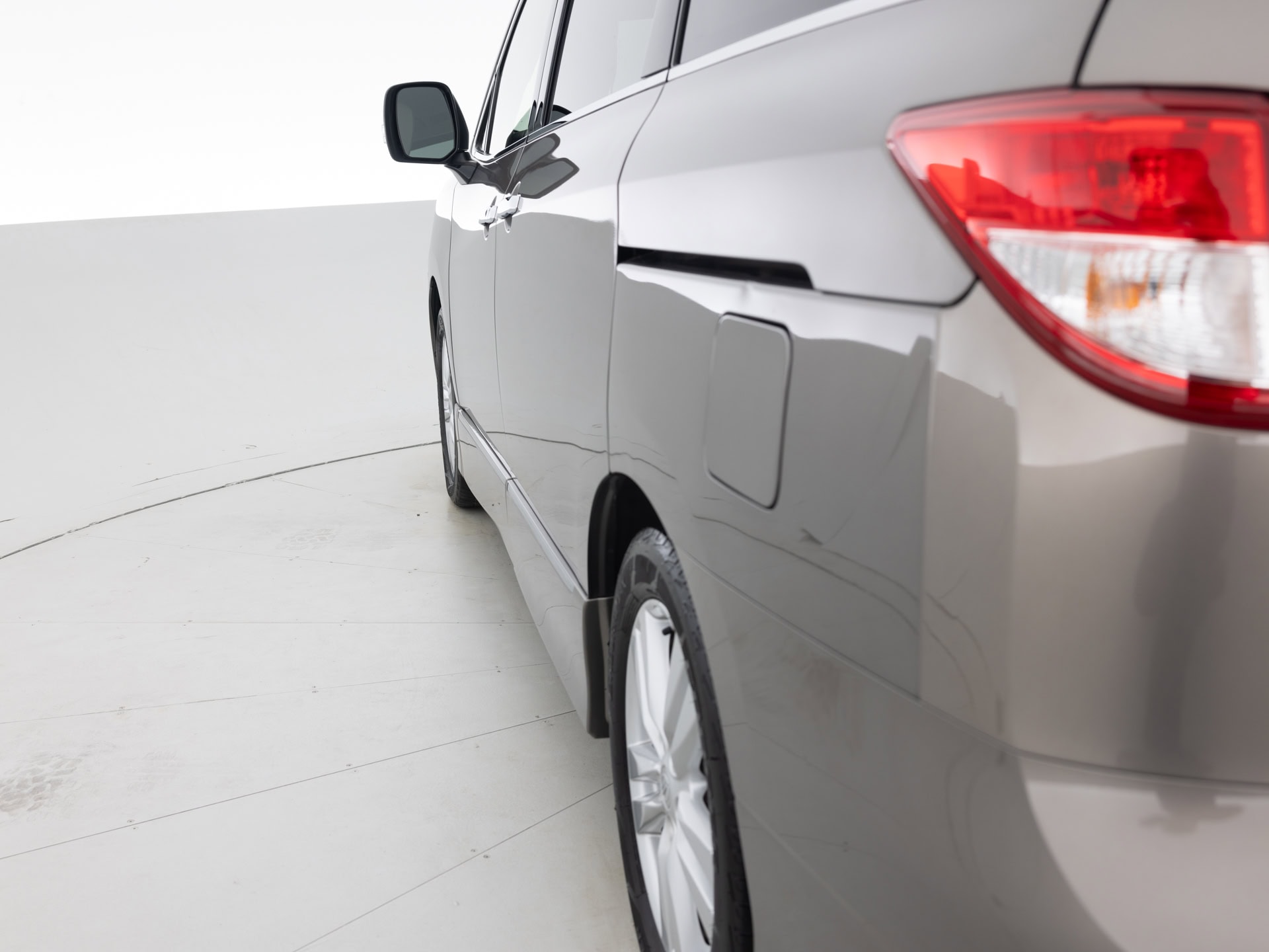 Used Gold Nissan Quest SL-6 for Sale