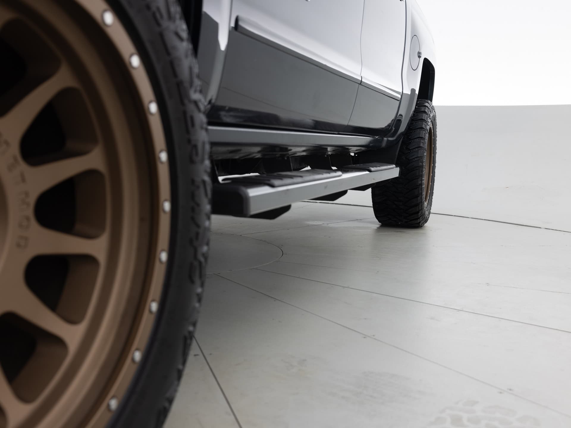 Used Gray Chevrolet Silverado LT Z71-14 for Sale