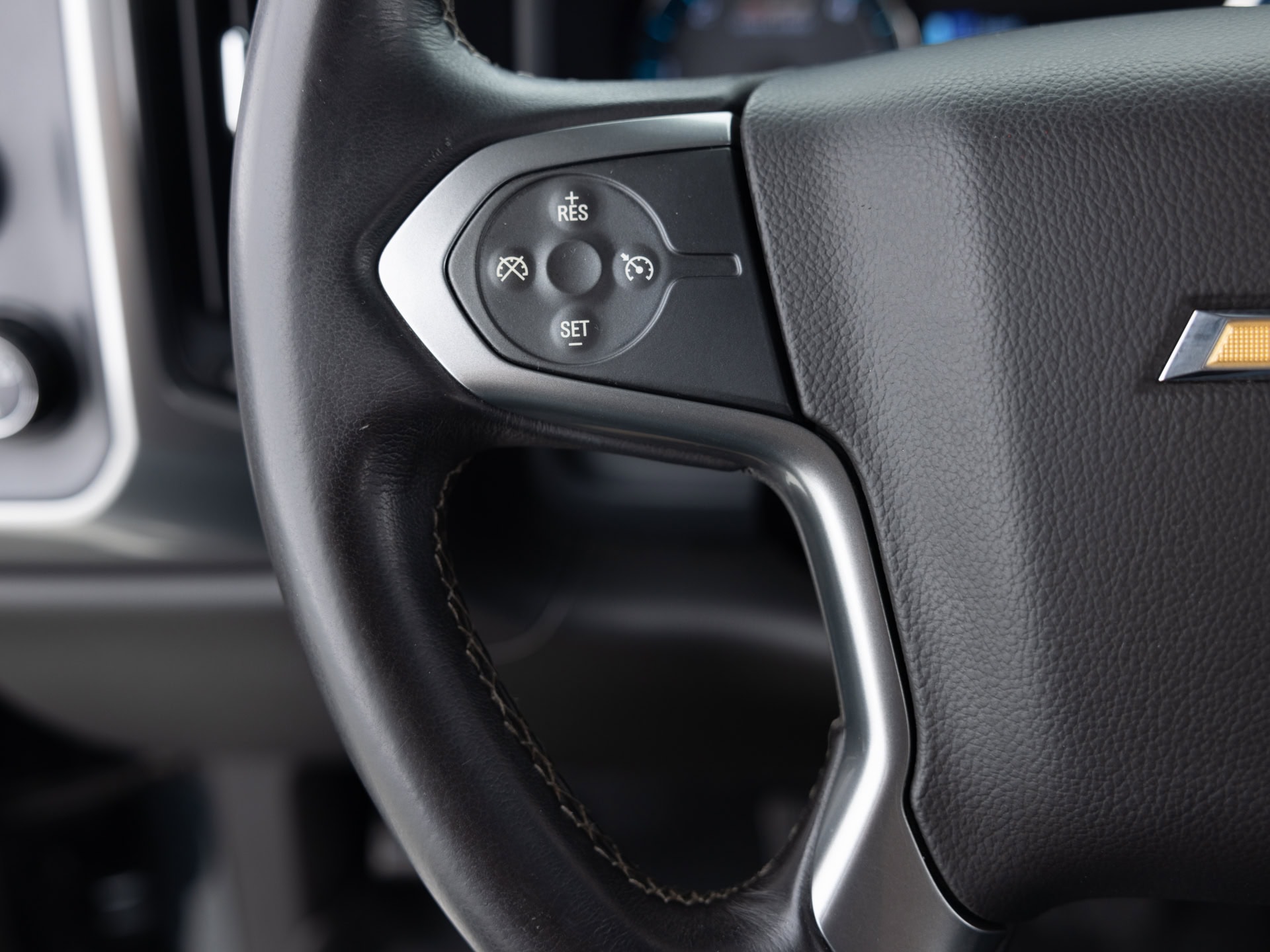 Used Gray Chevrolet Silverado LT Z71-32 for Sale