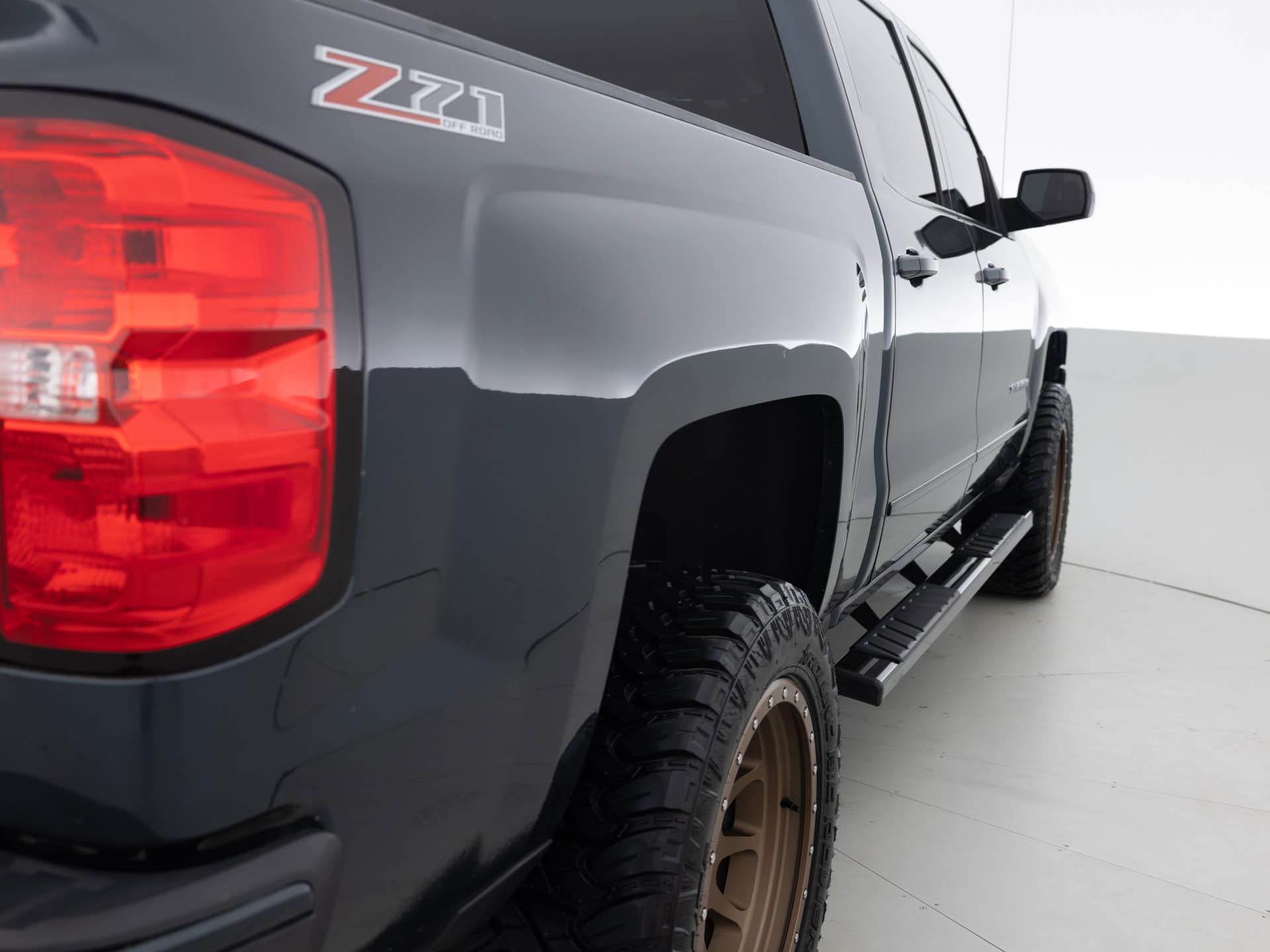 Used Gray Chevrolet Silverado LT Z71-5 for Sale