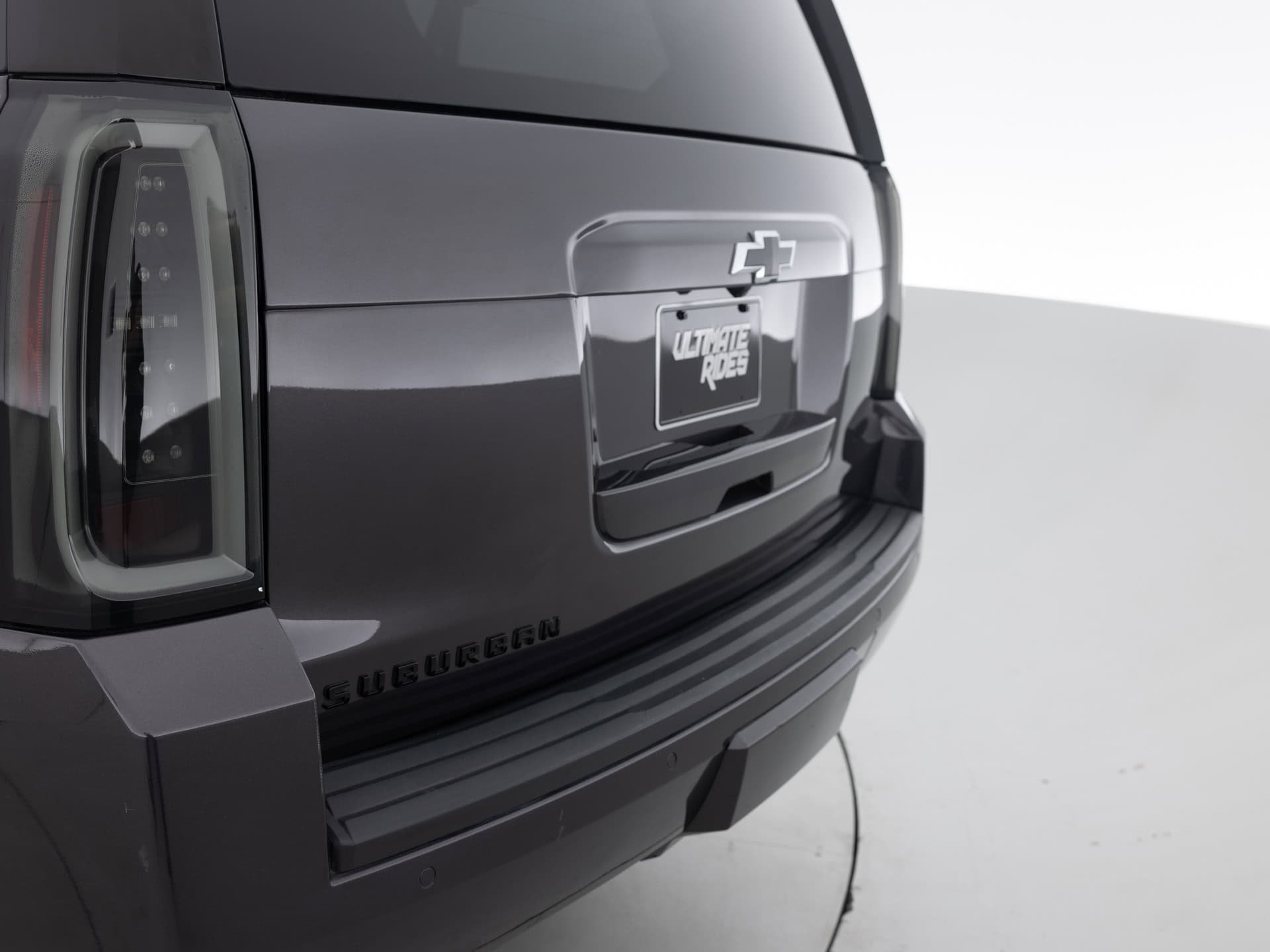 Used Gray Chevrolet Suburban Prem-8 for Sale