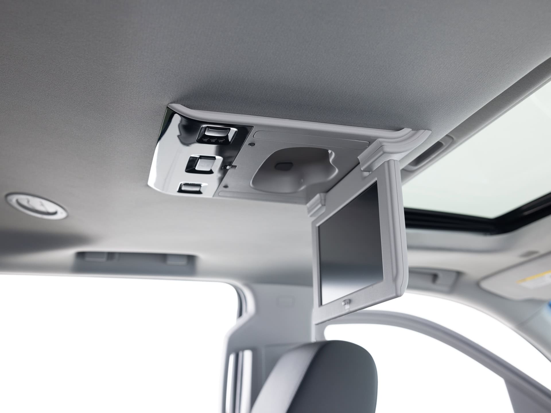 gray chevrolet tahoe lt 29