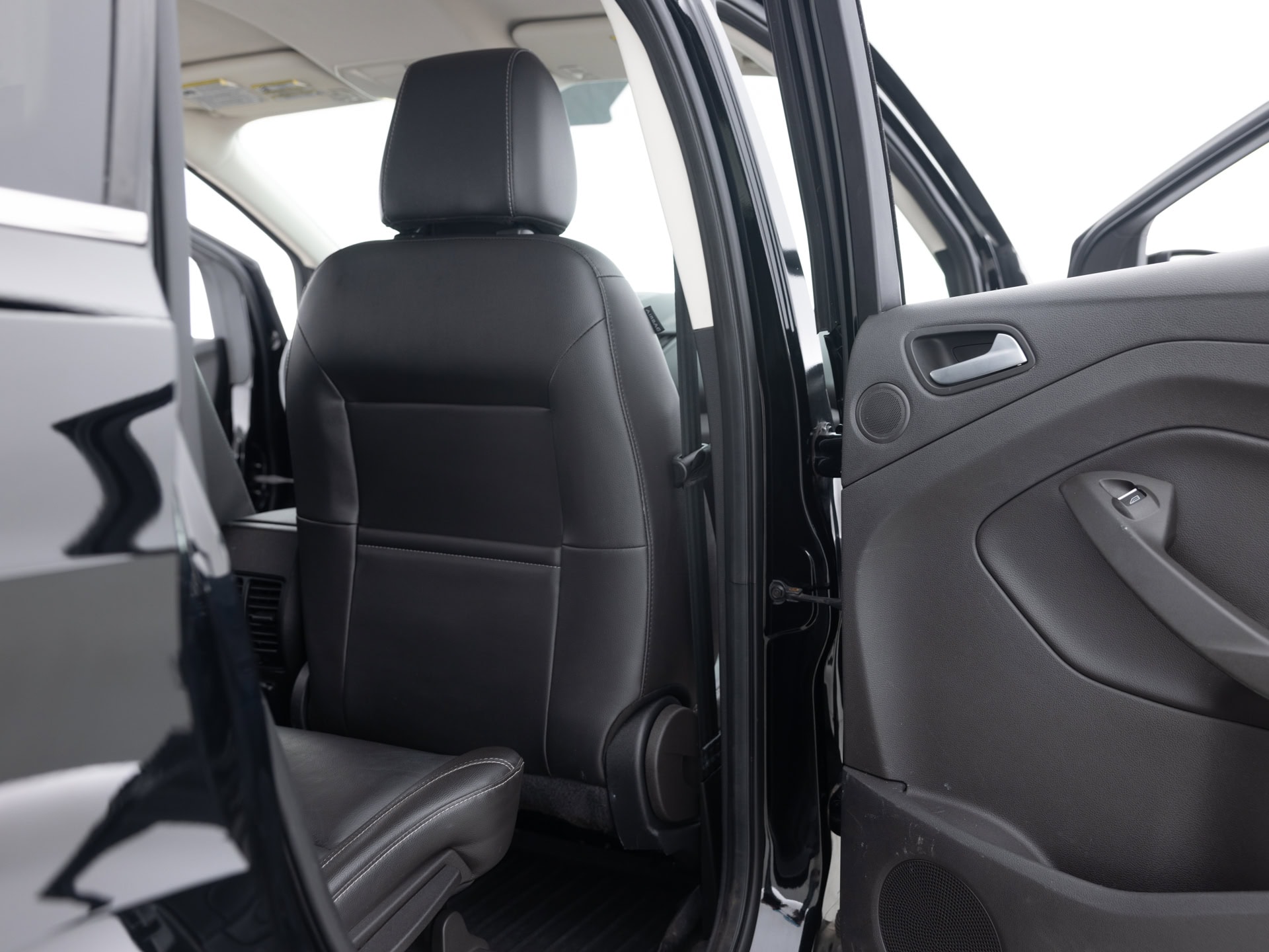 Used Gray Ford Escape SE-22 for Sale