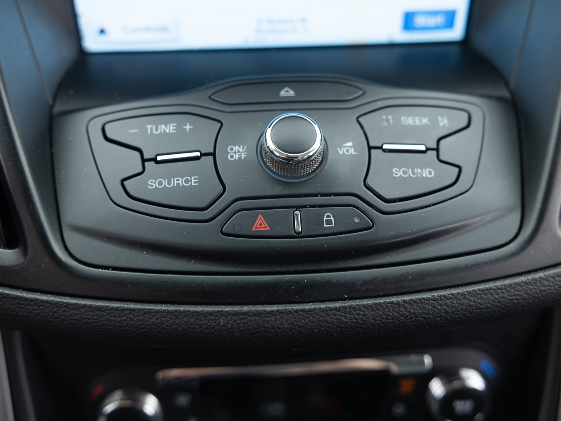 Used Gray Ford Escape SE-26 for Sale