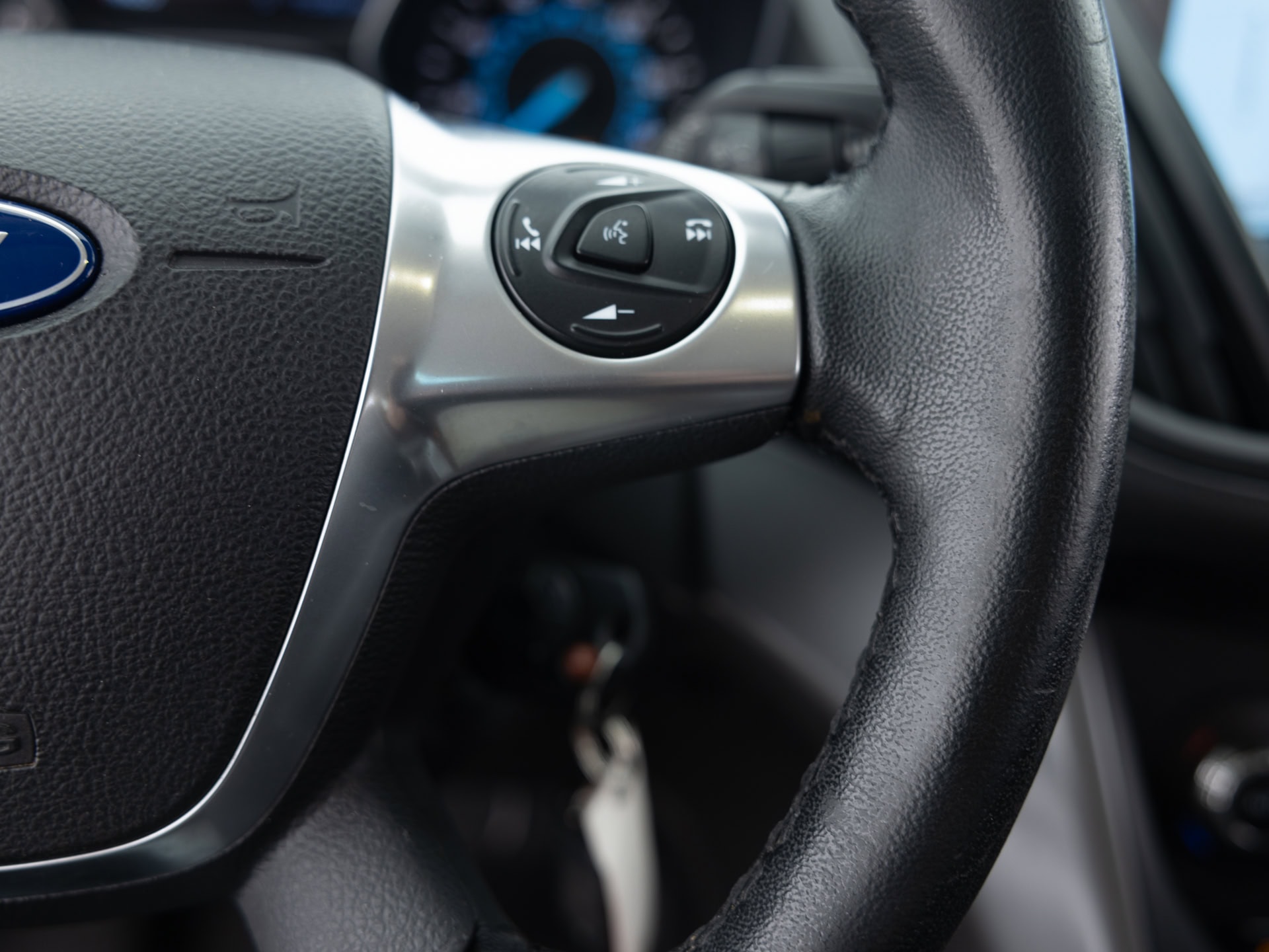 Used Gray Ford Escape SE-30 for Sale