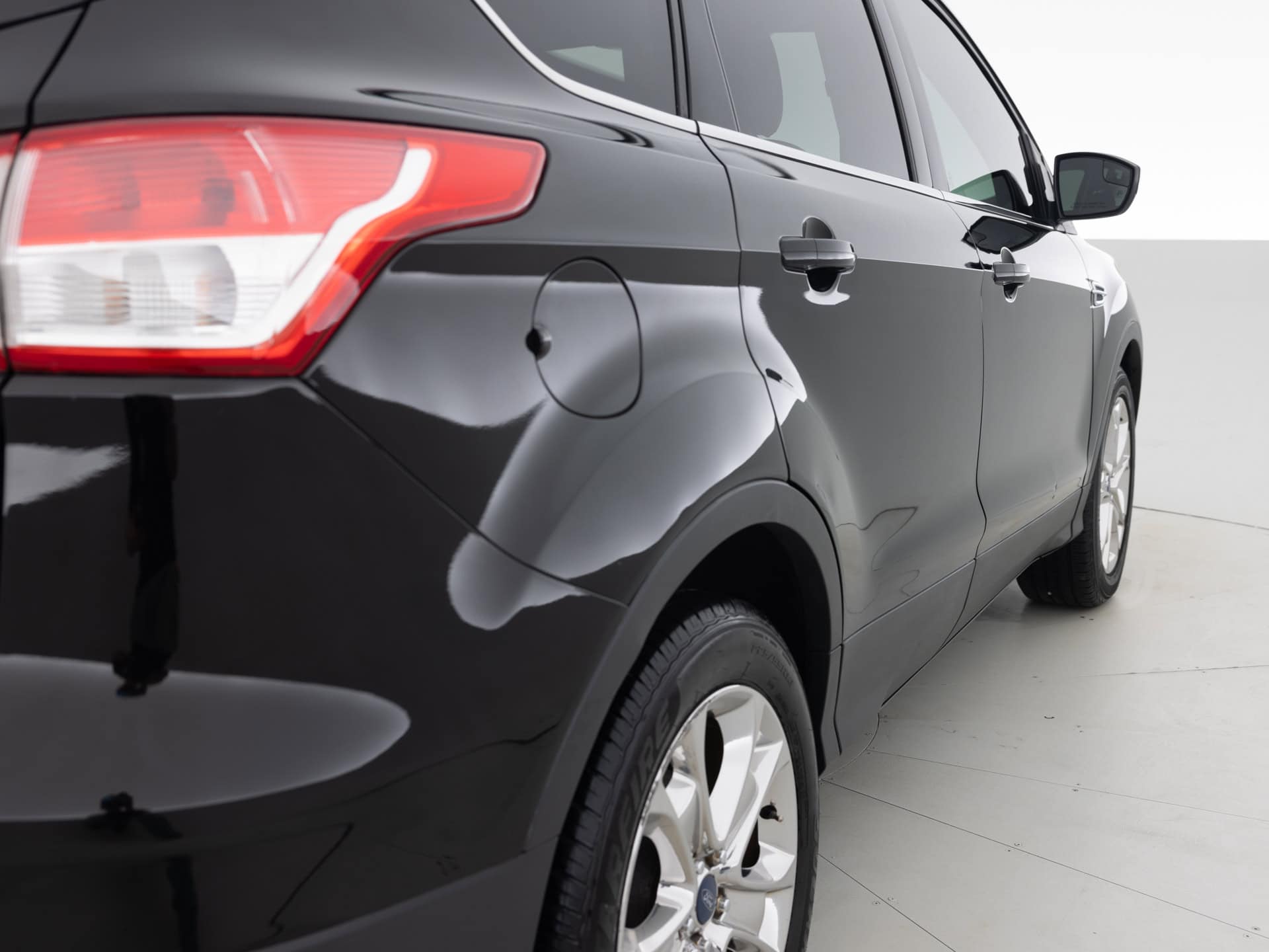 Used Gray Ford Escape SE-5 for Sale