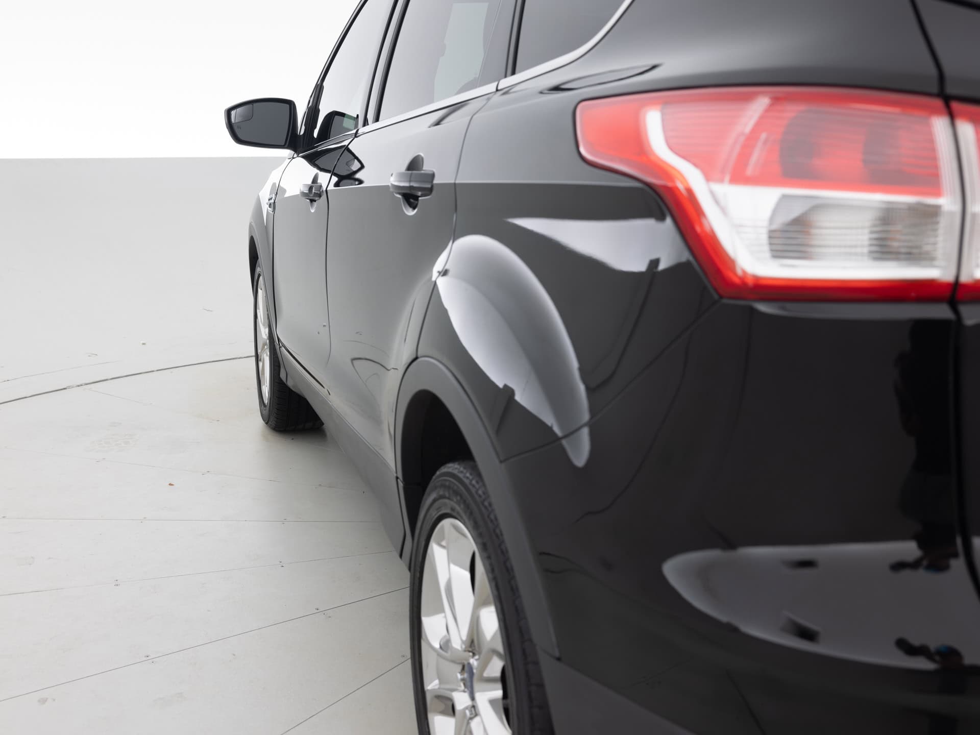 Used Gray Ford Escape SE-6 for Sale