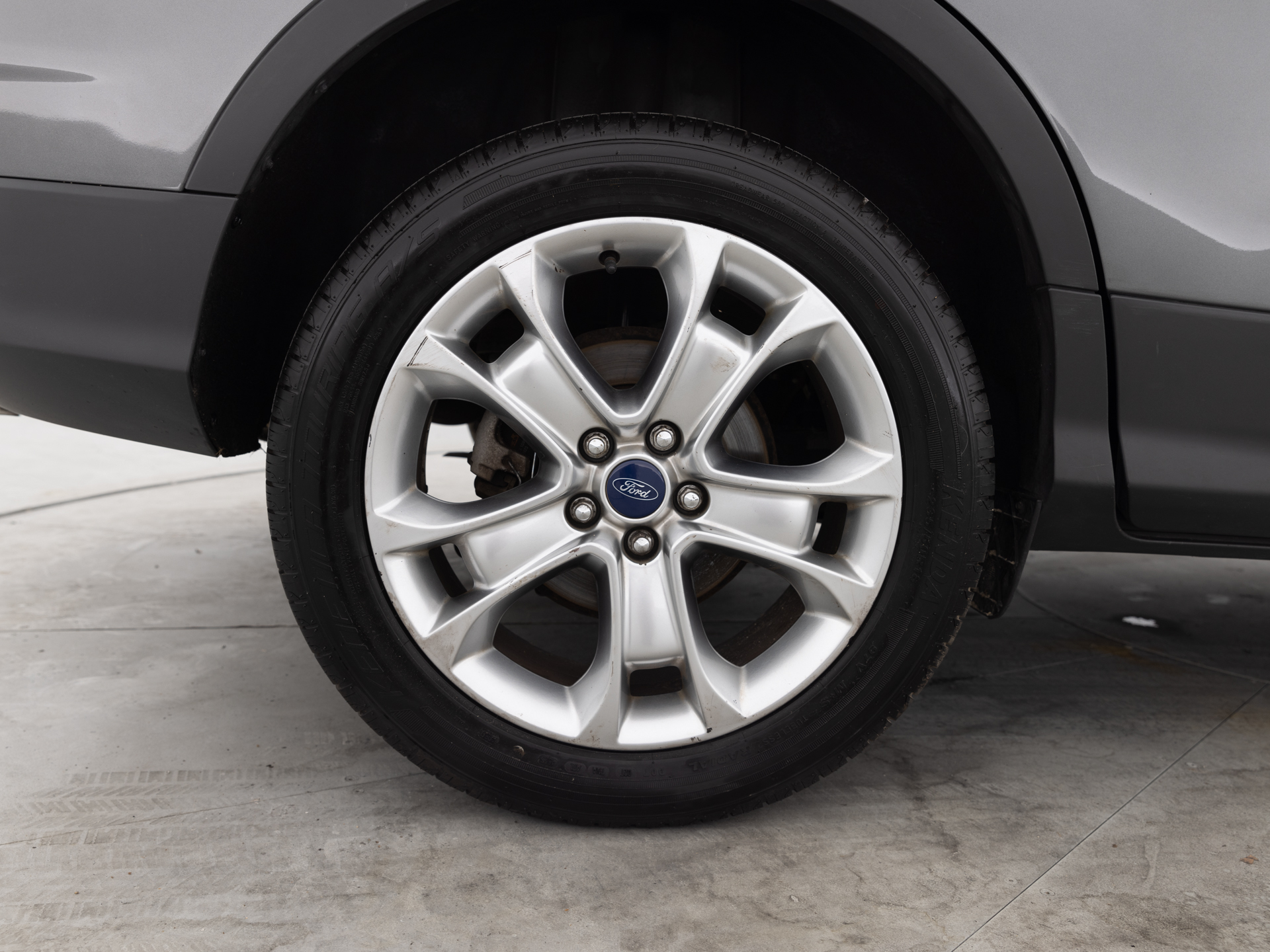 Used Gray Ford Escape SEL-12 for Sale
