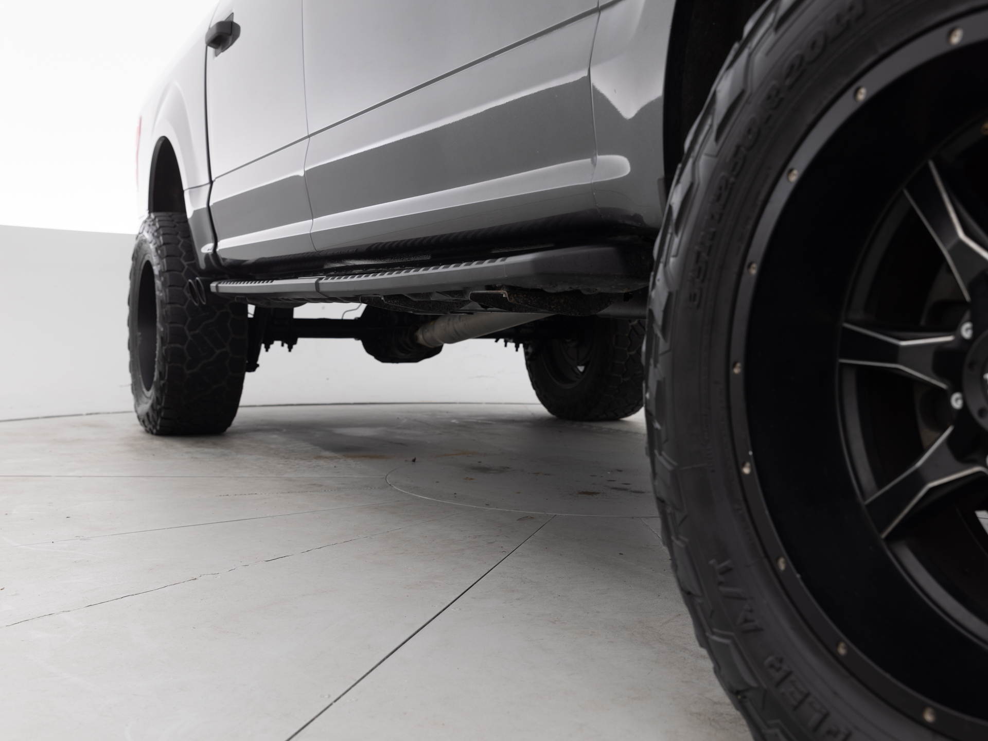 Used Gray Ford F-150 Supercrew XL-15 for Sale