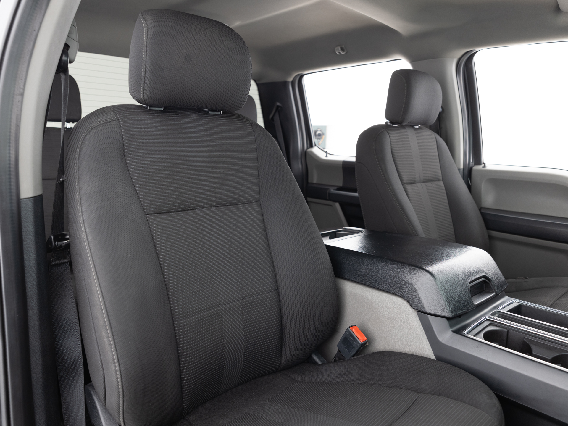 Used Gray Ford F-150 Supercrew XL-22 for Sale