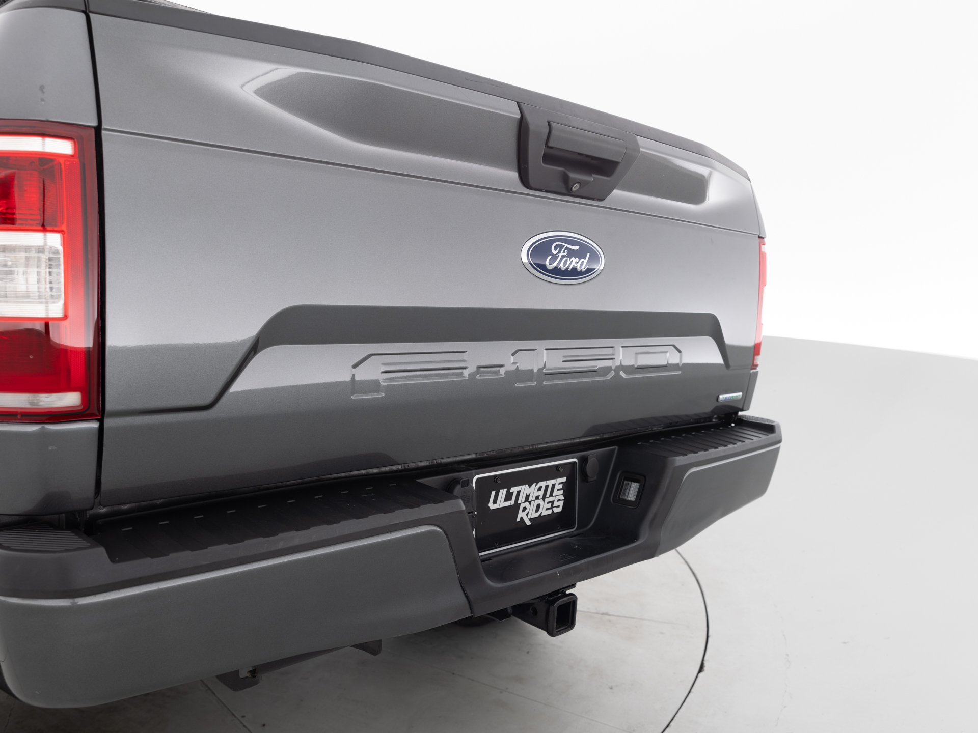 Used Gray Ford F-150 Supercrew XL-7 for Sale