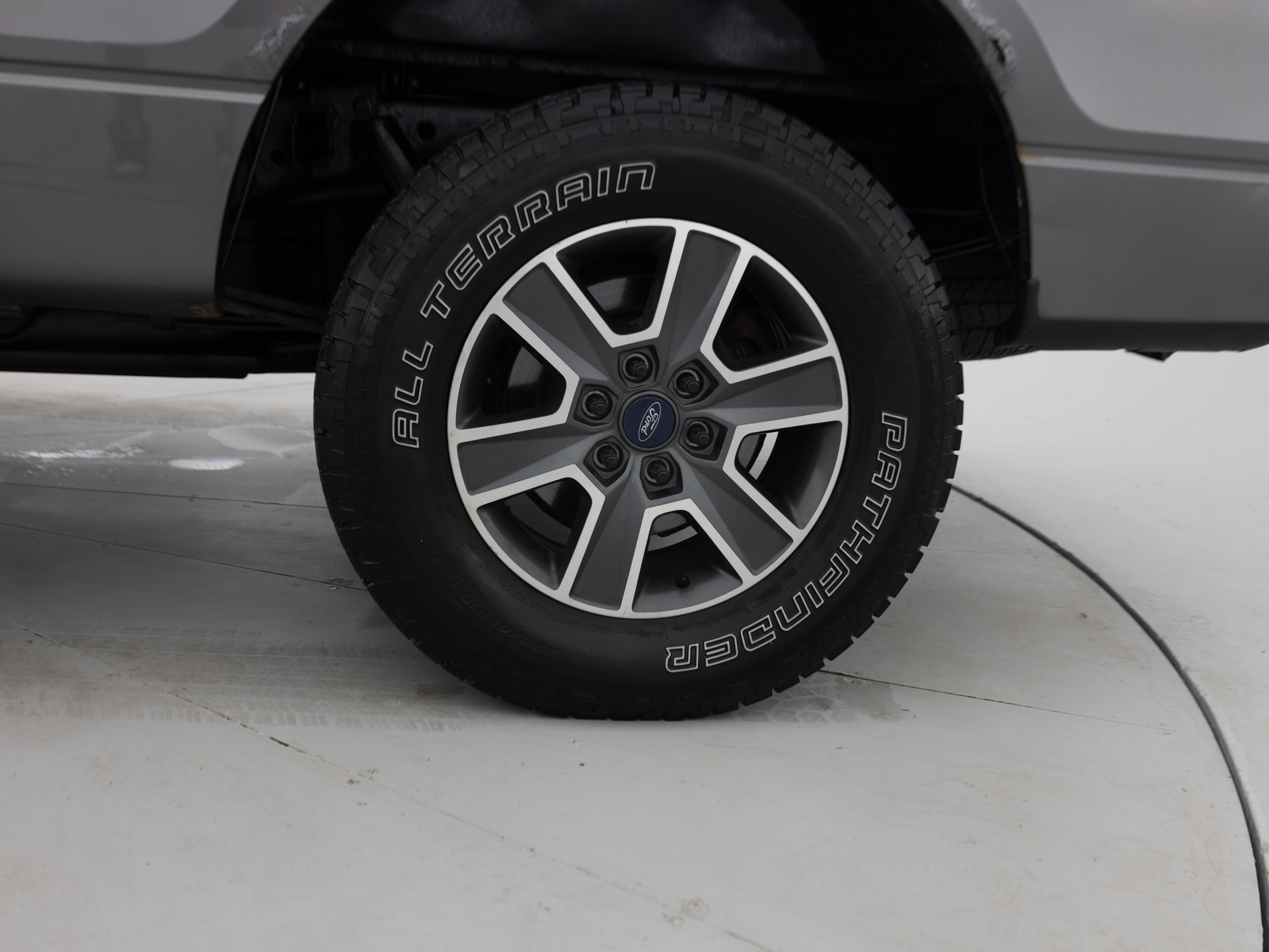 Used Gray Ford F-150 XLT-10 for Sale