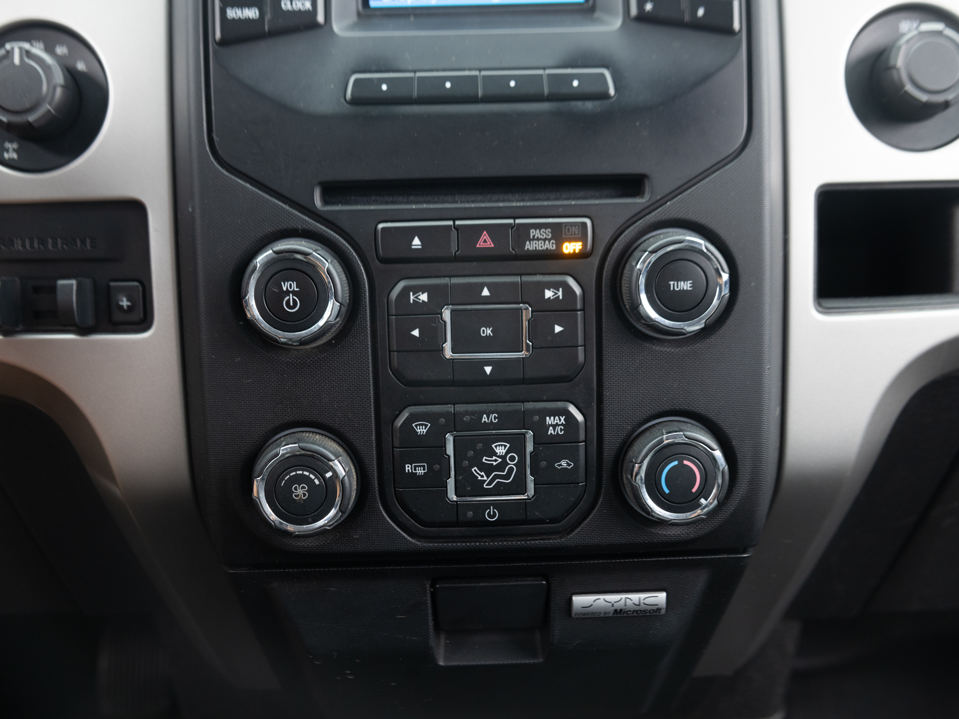 Used Gray Ford F-150 XLT-27 for Sale