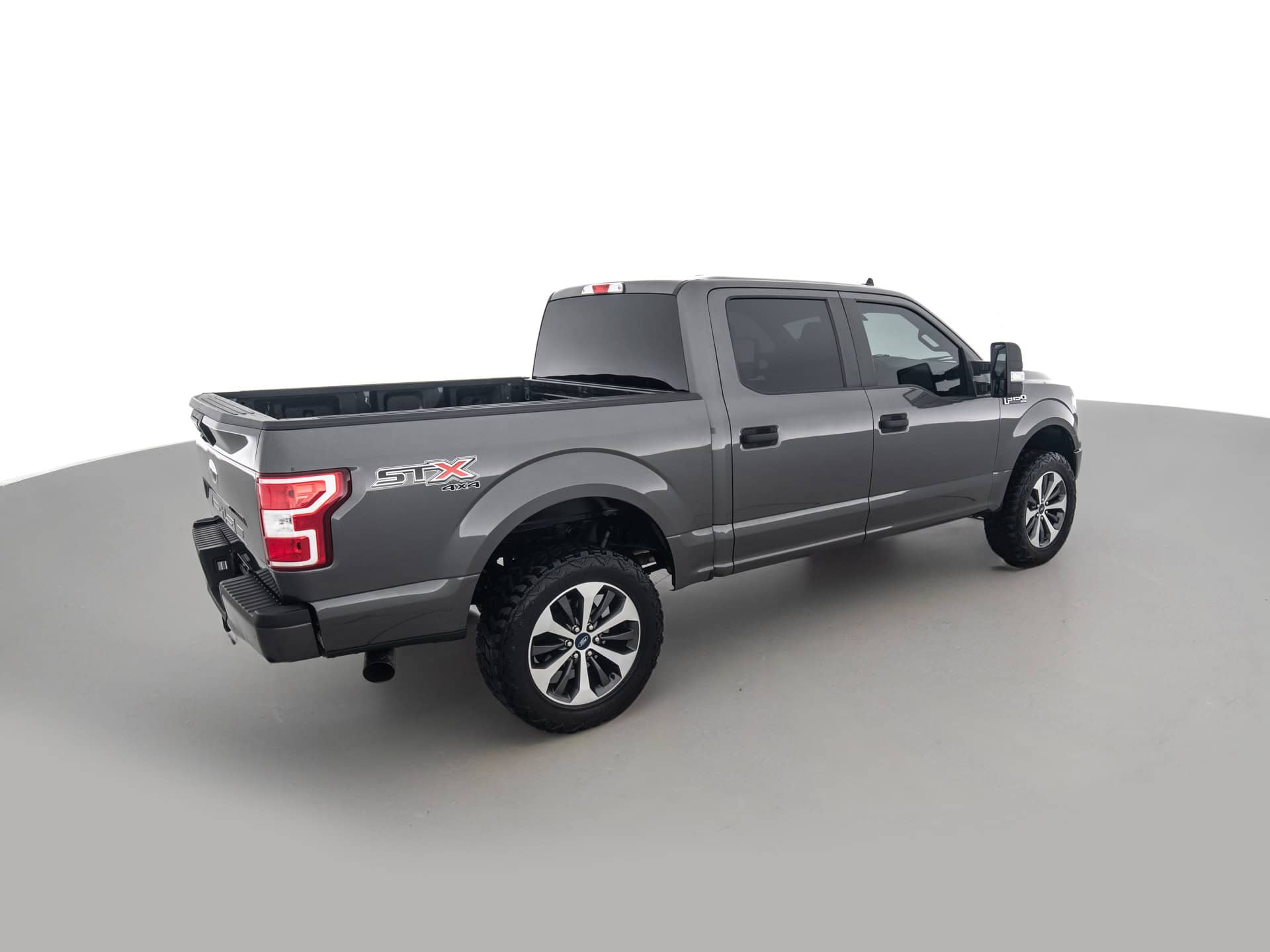 Used Gray Ford F150 Crew-4 for Sale