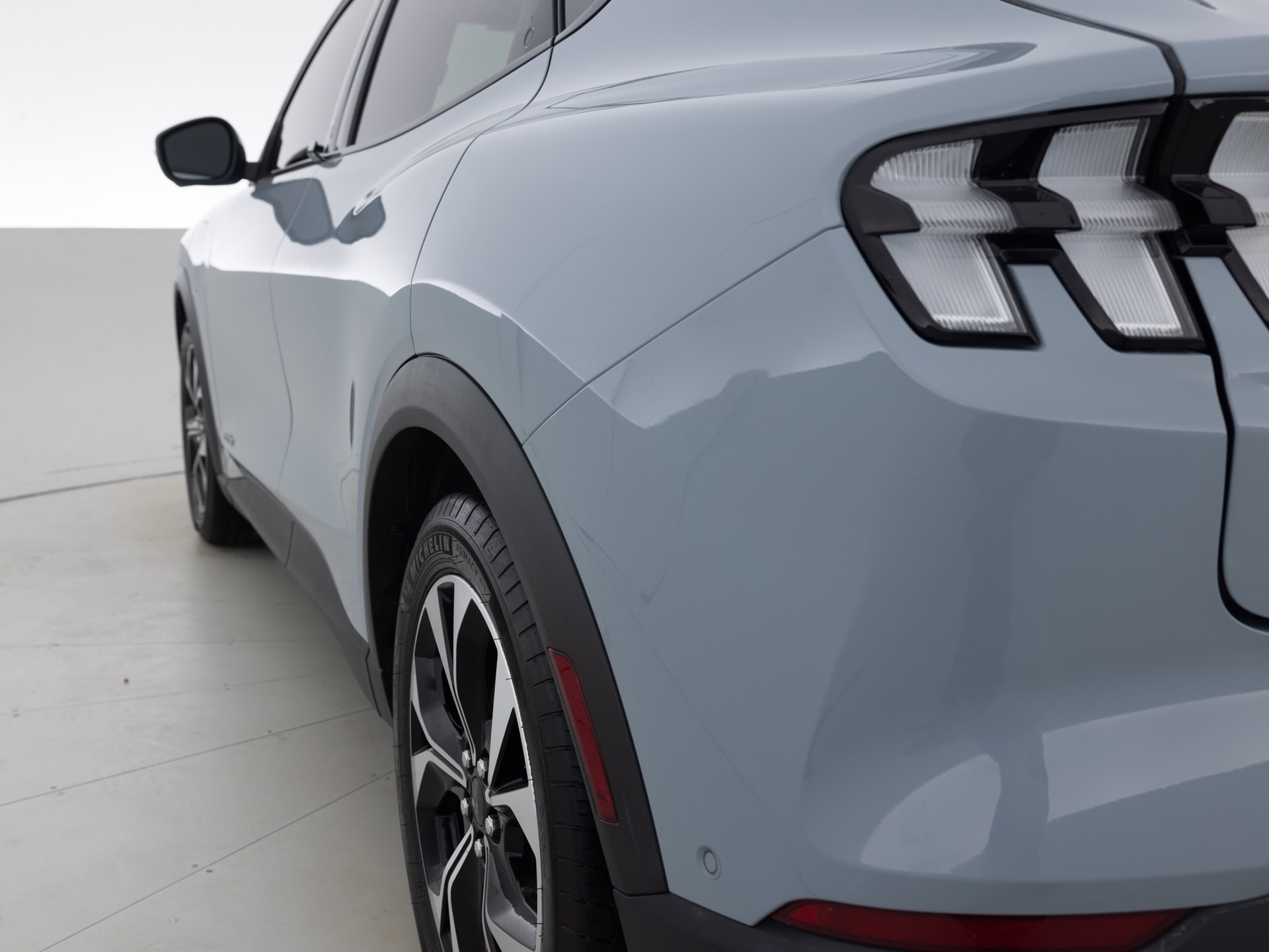 Used Gray Ford Mustang Mach-E-6 for Sale