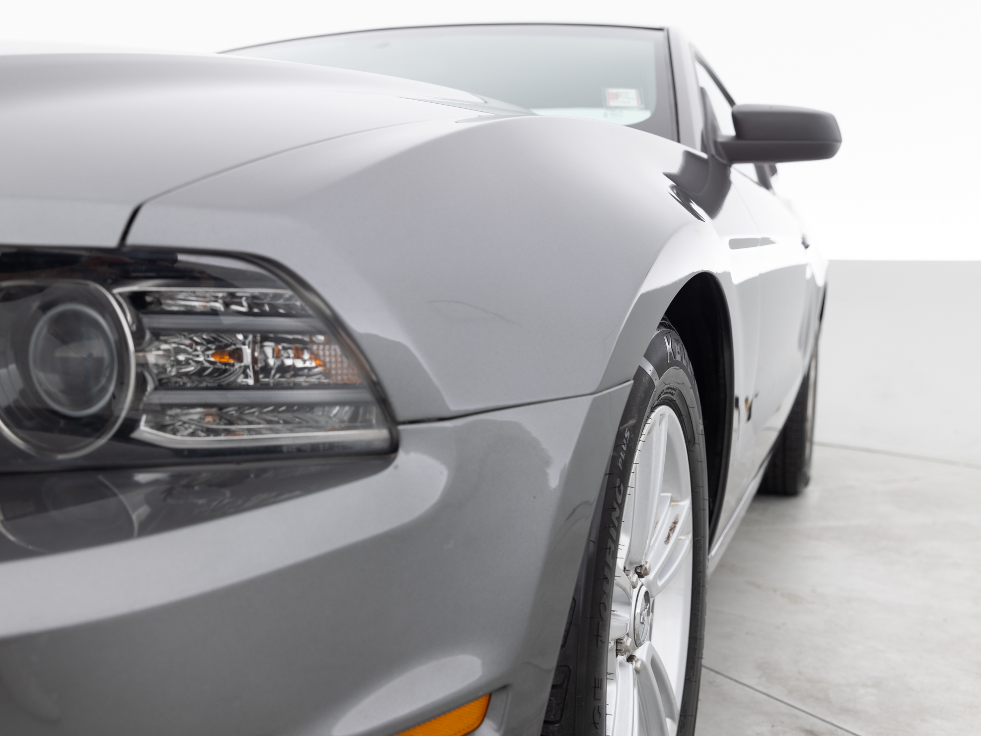 Used Gray Ford Mustang V6 for Sale