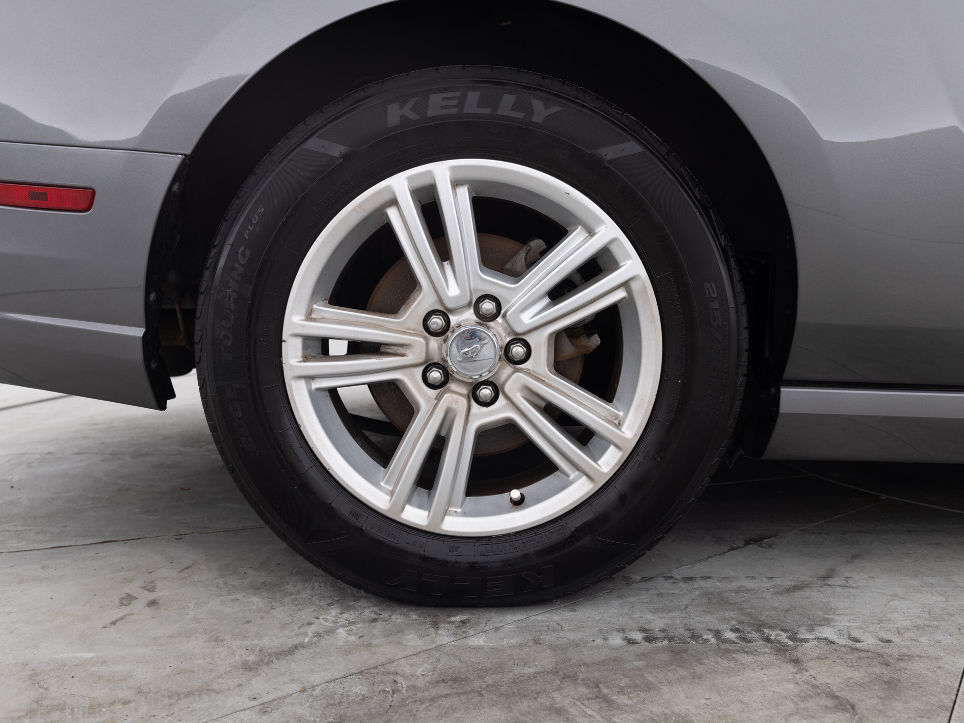Used Gray Ford Mustang V6-10 for Sale
