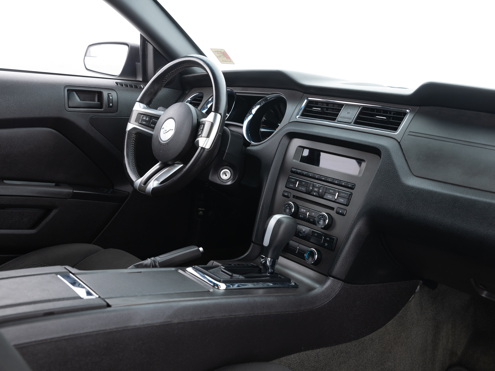 Used Gray Ford Mustang V6-17 for Sale