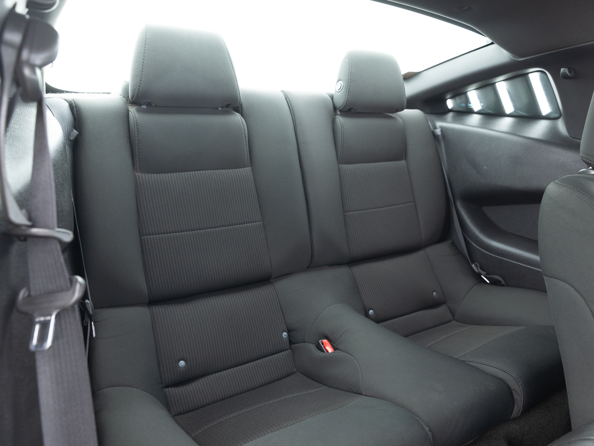 Used Gray Ford Mustang V6-19 for Sale