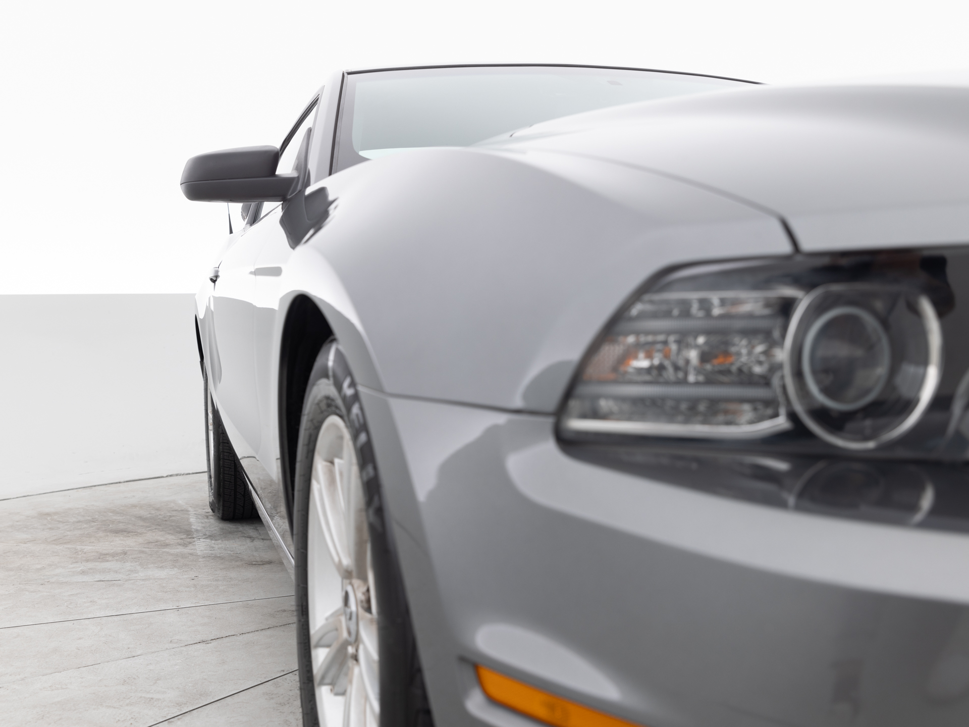 Used Gray Ford Mustang V6-2 for Sale