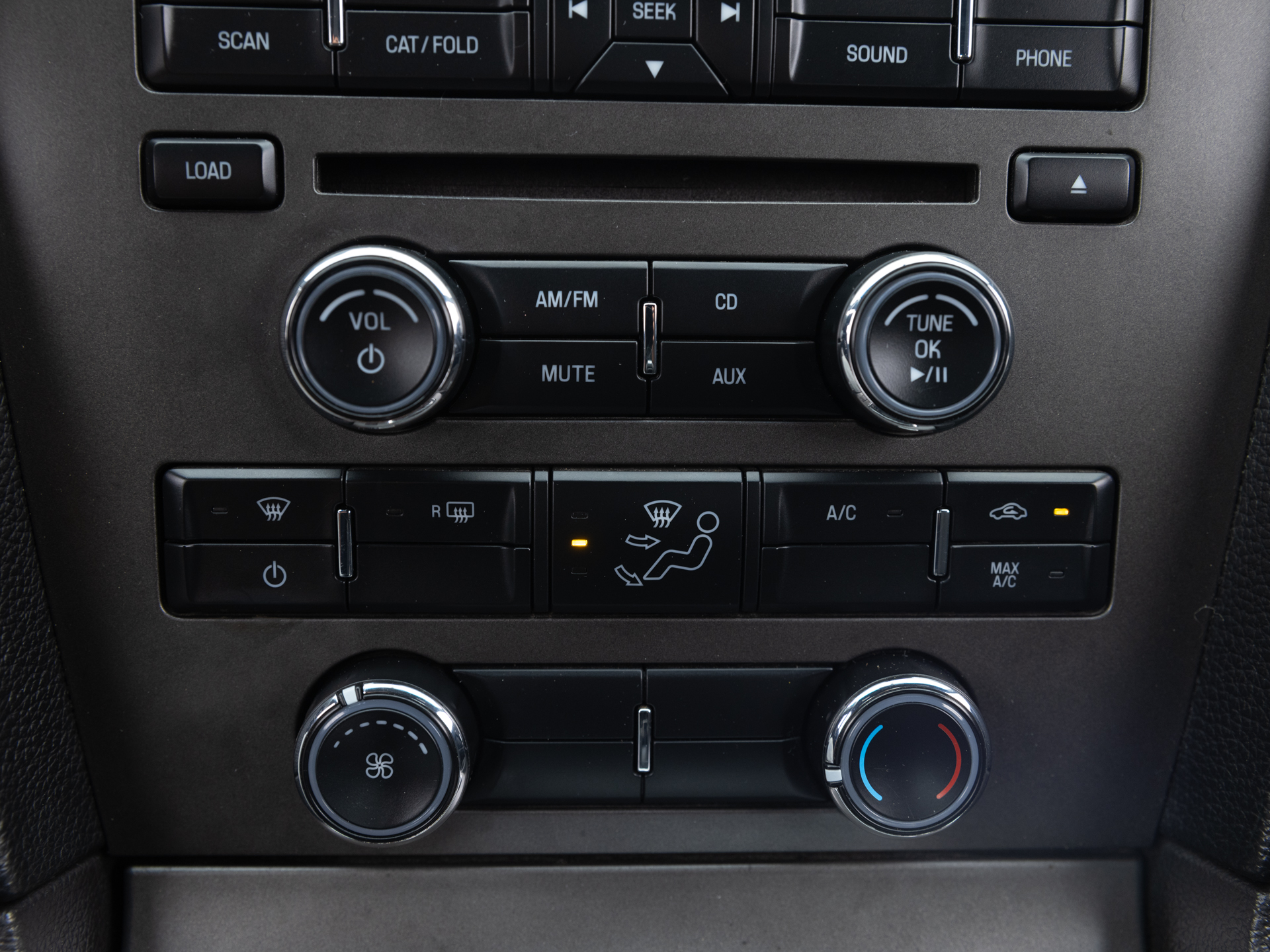 Used Gray Ford Mustang V6-22 for Sale