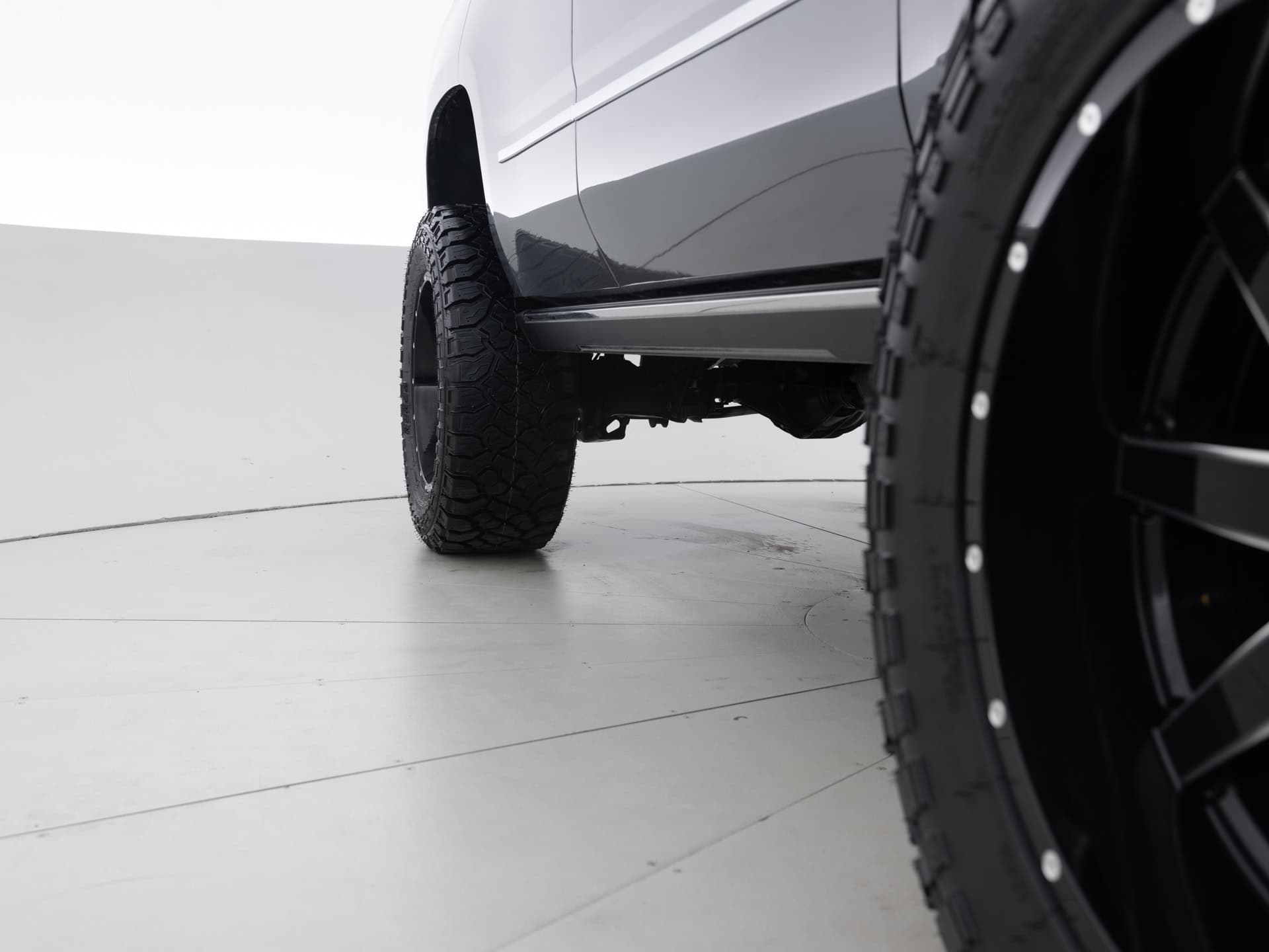 Used Gray GMC Yukon Denali-13 for Sale