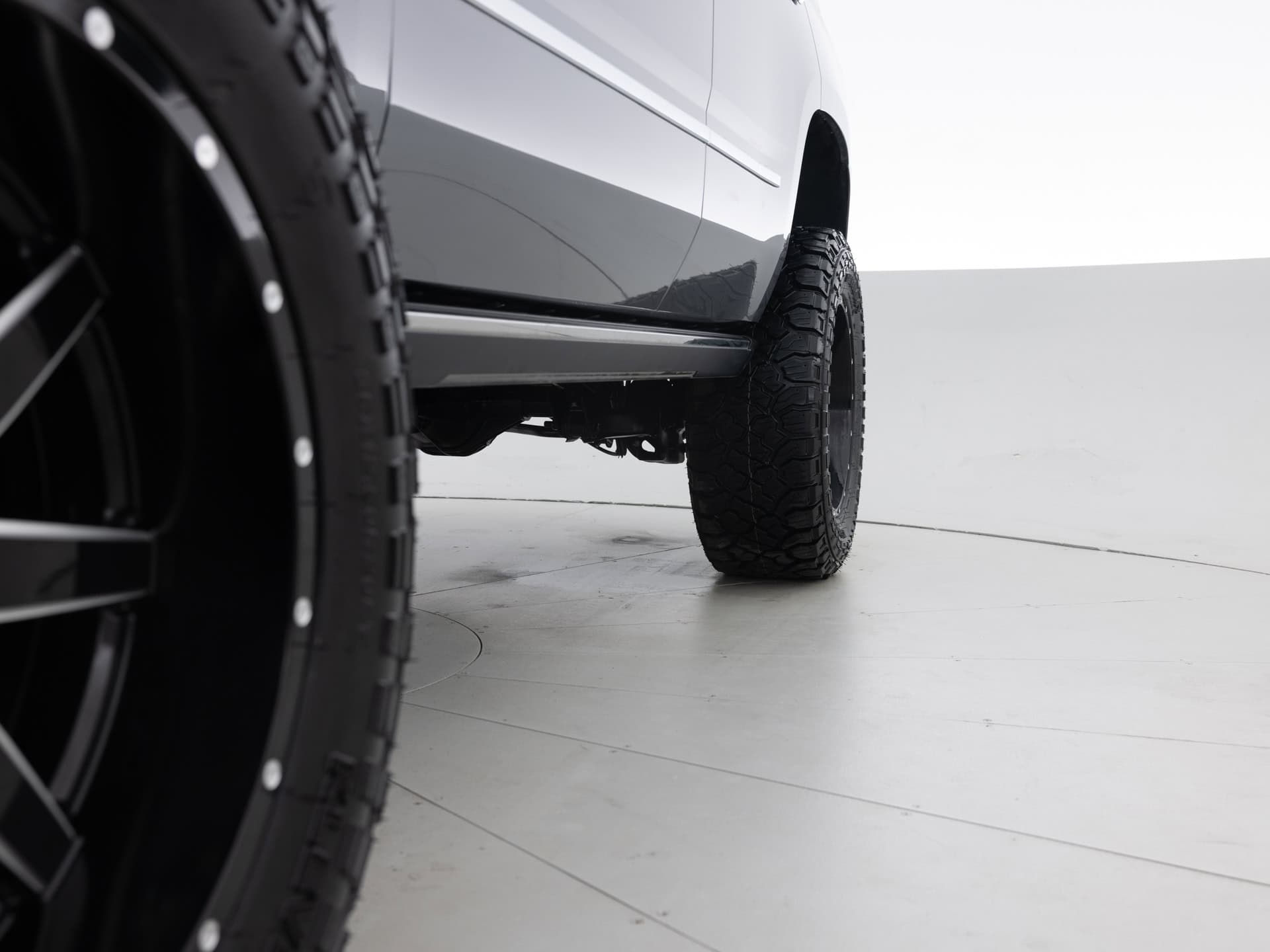 Used Gray GMC Yukon Denali-14 for Sale