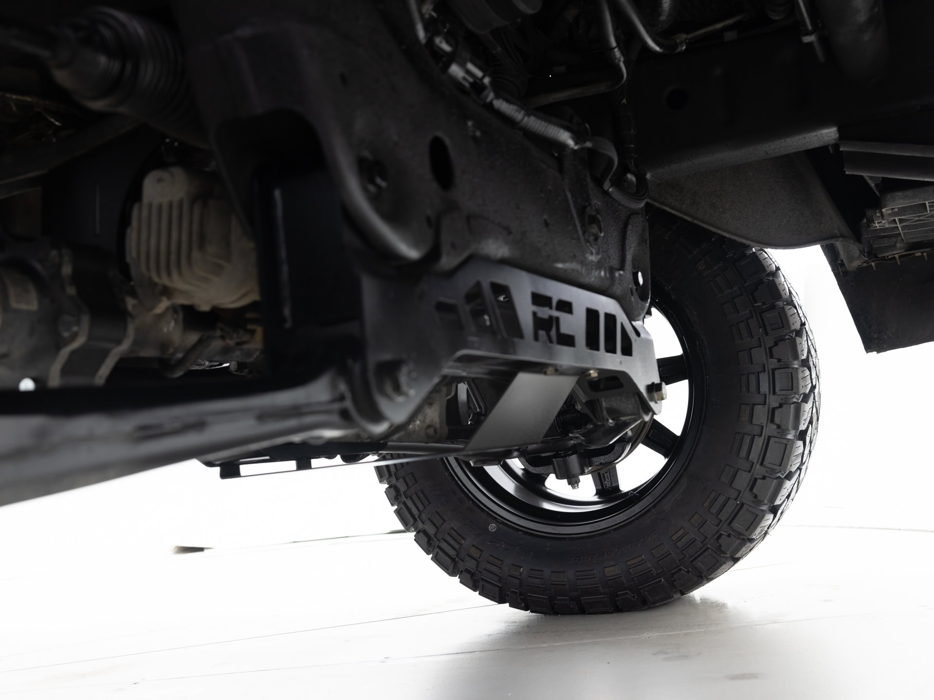 Used Gray GMC Yukon Denali-16 for Sale