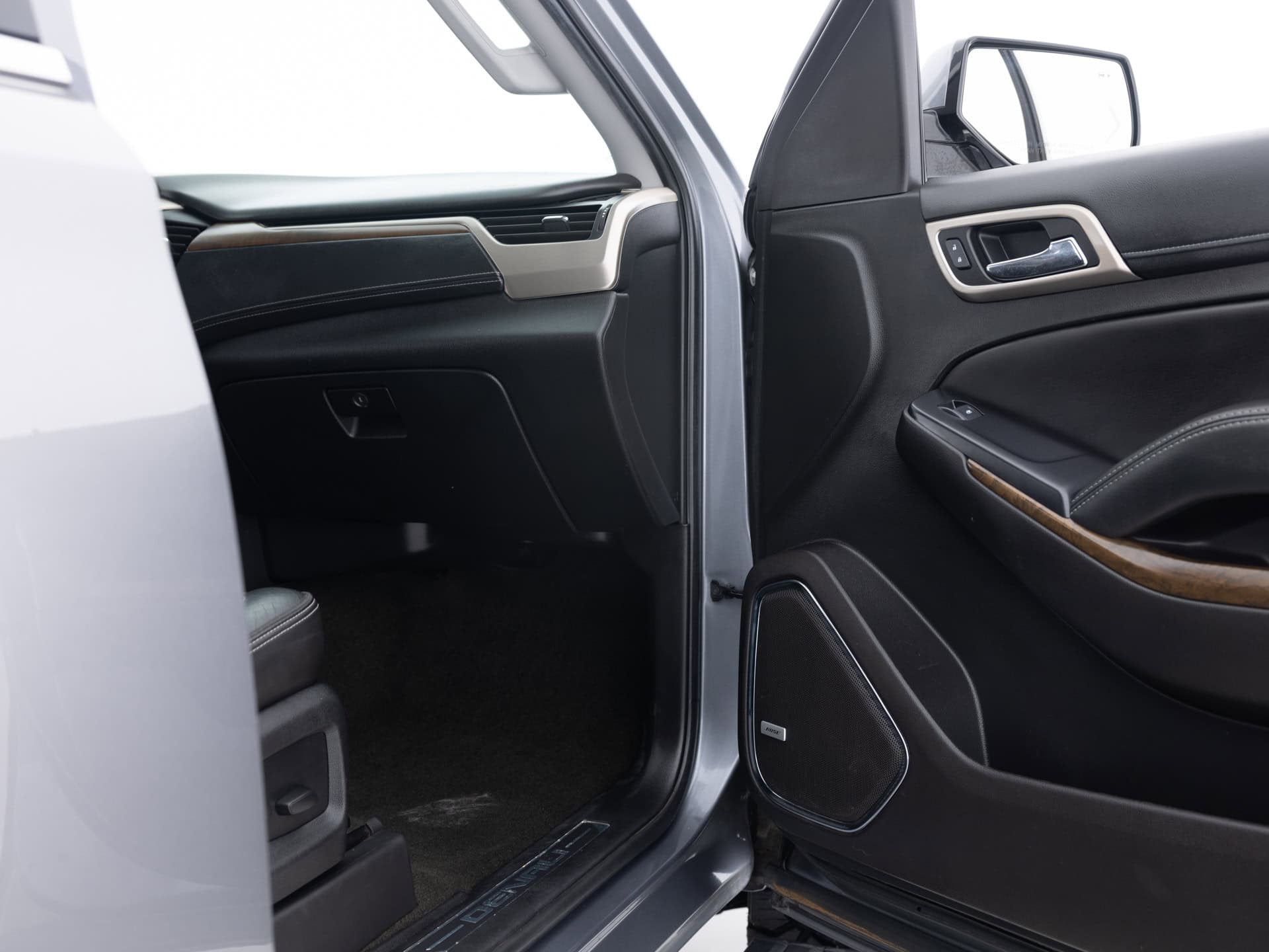 Used Gray GMC Yukon Denali-24 for Sale