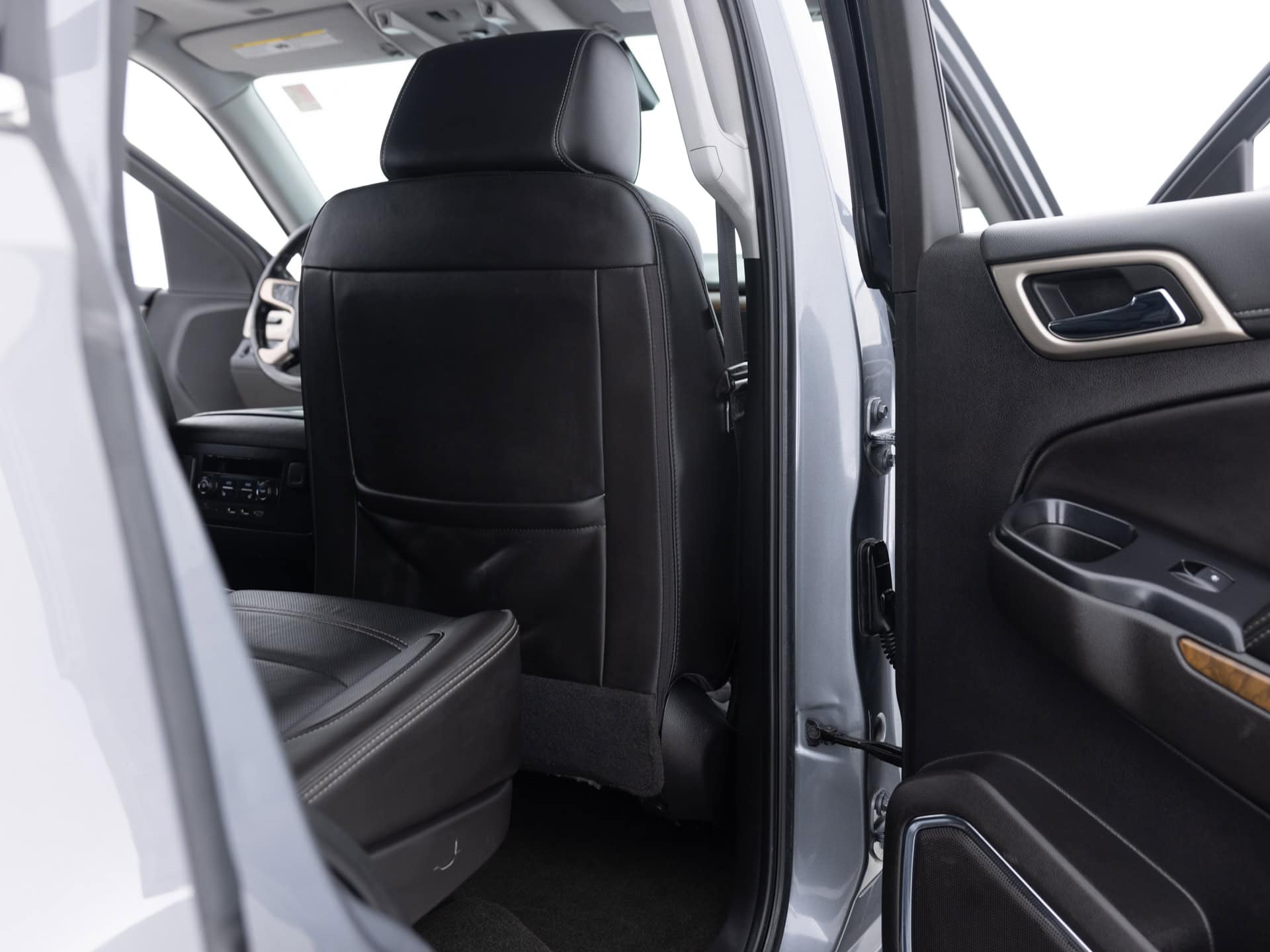 Used Gray GMC Yukon Denali-26 for Sale