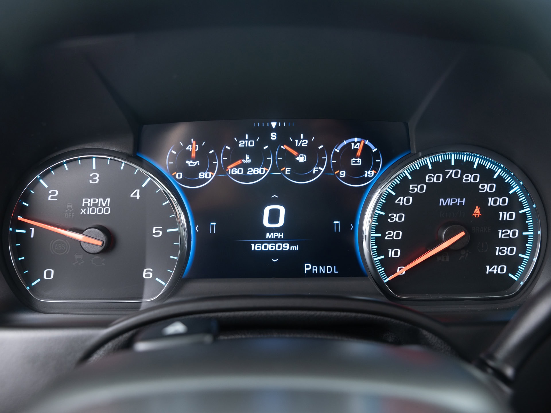 Used Gray GMC Yukon Denali-31 for Sale