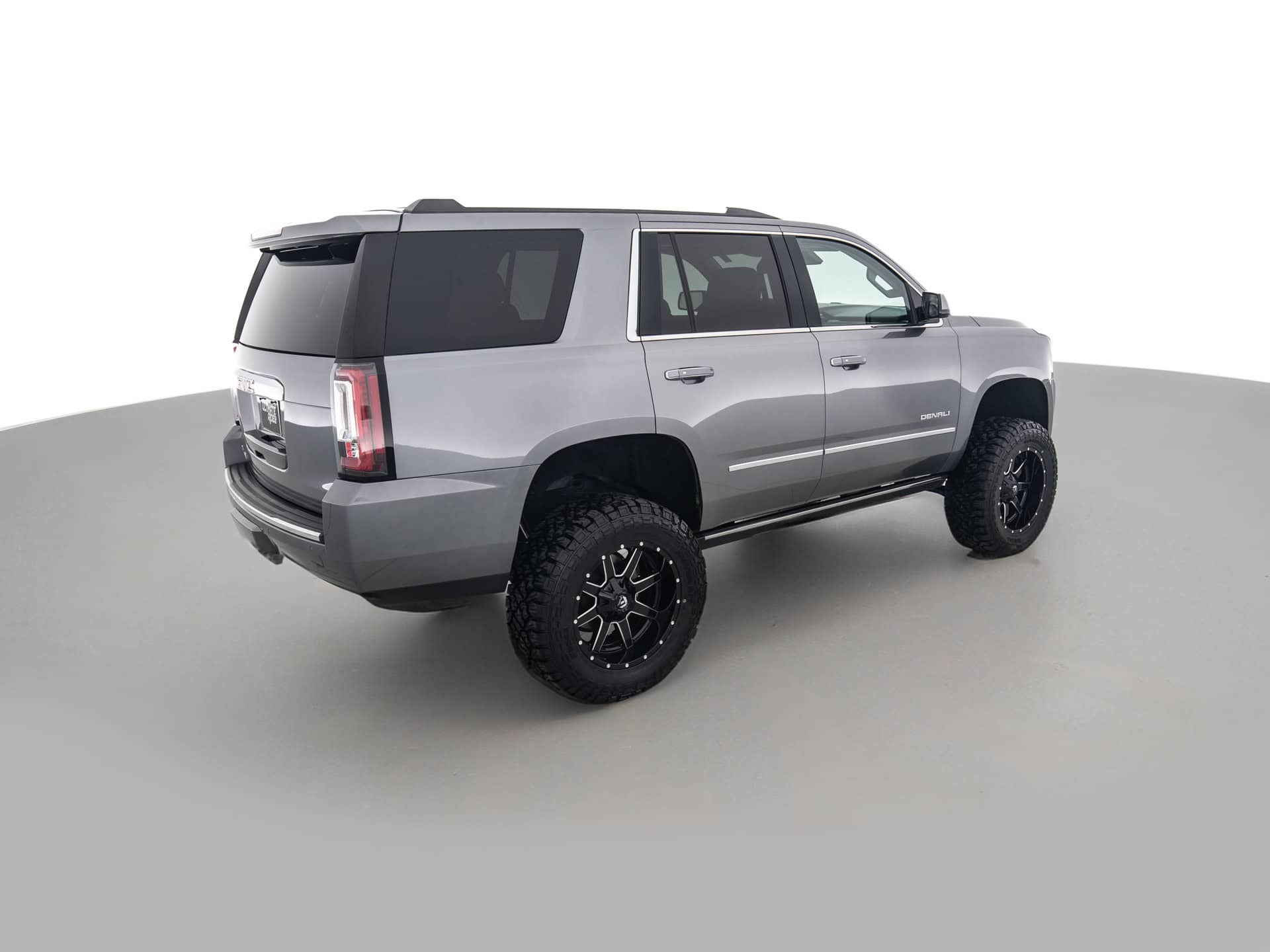 Used Gray GMC Yukon Denali-4 for Sale
