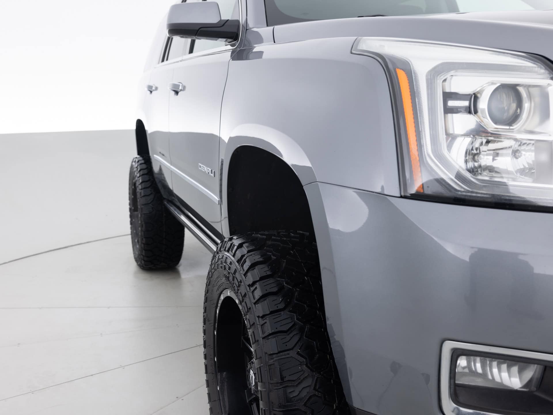 Used Gray GMC Yukon Denali-4 for Sale