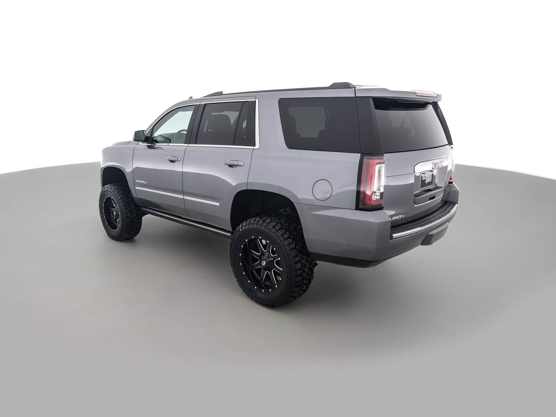Used Gray GMC Yukon Denali-6 for Sale