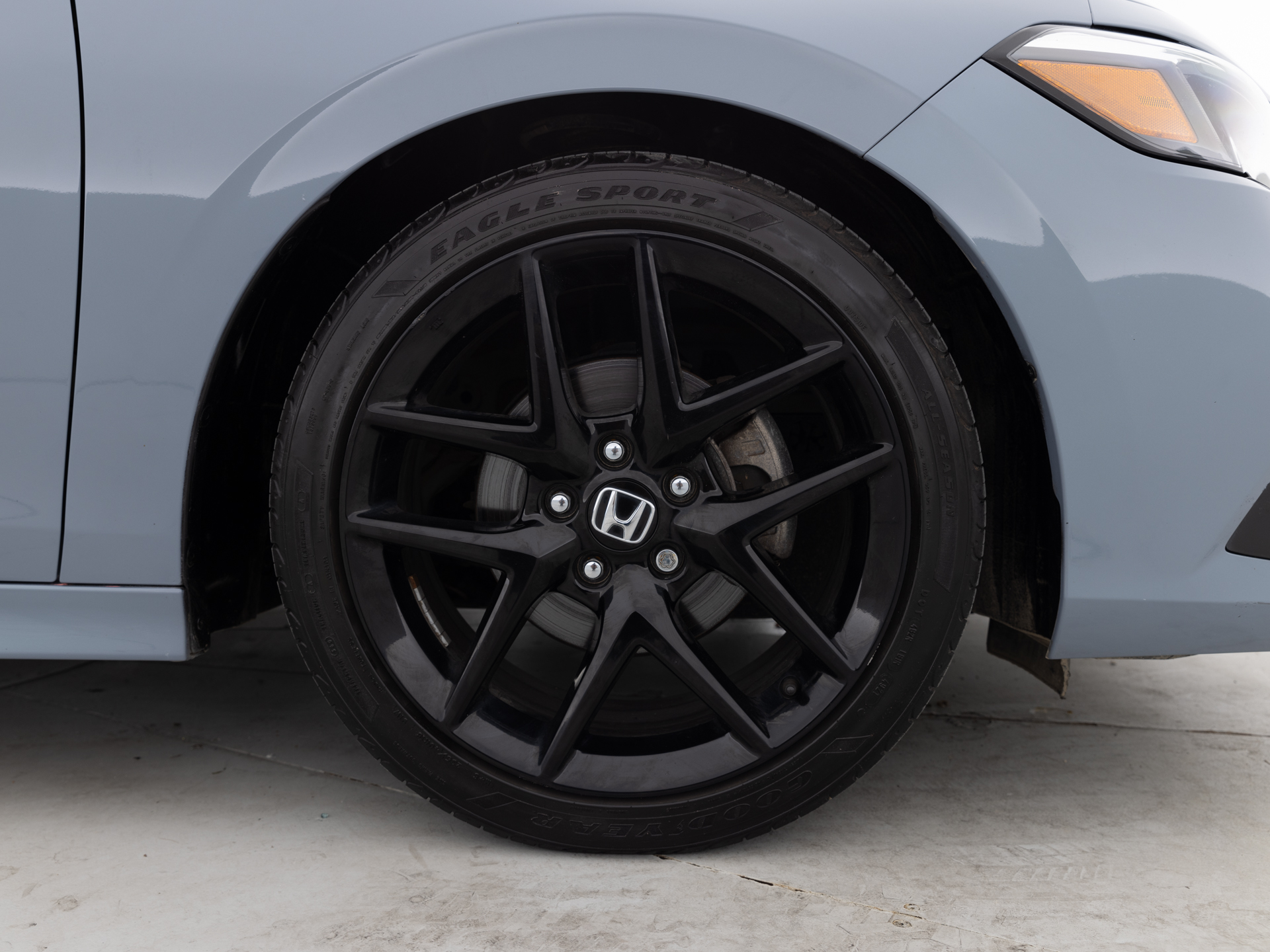 Used Gray Honda Civic-11 for Sale