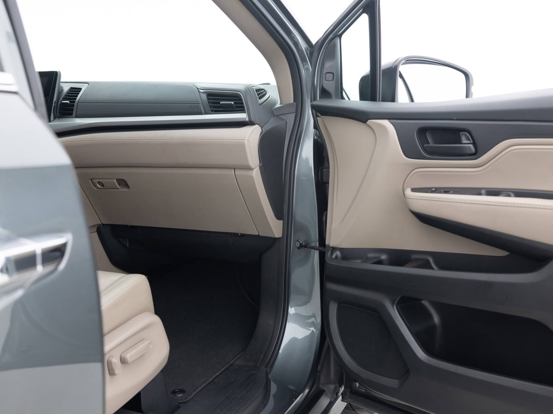 Used Gray Honda Odyssey EXL-20 for Sale