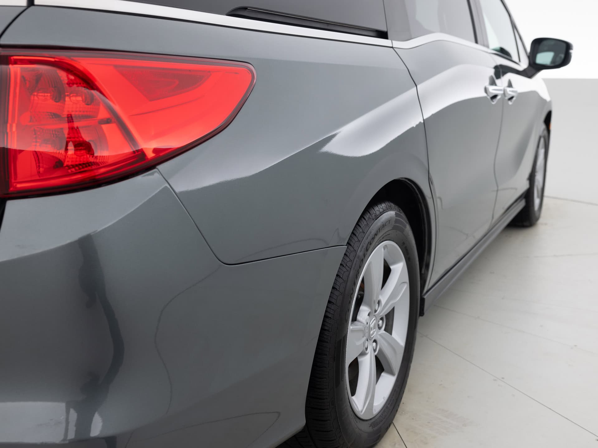 Used Gray Honda Odyssey EXL-5 for Sale