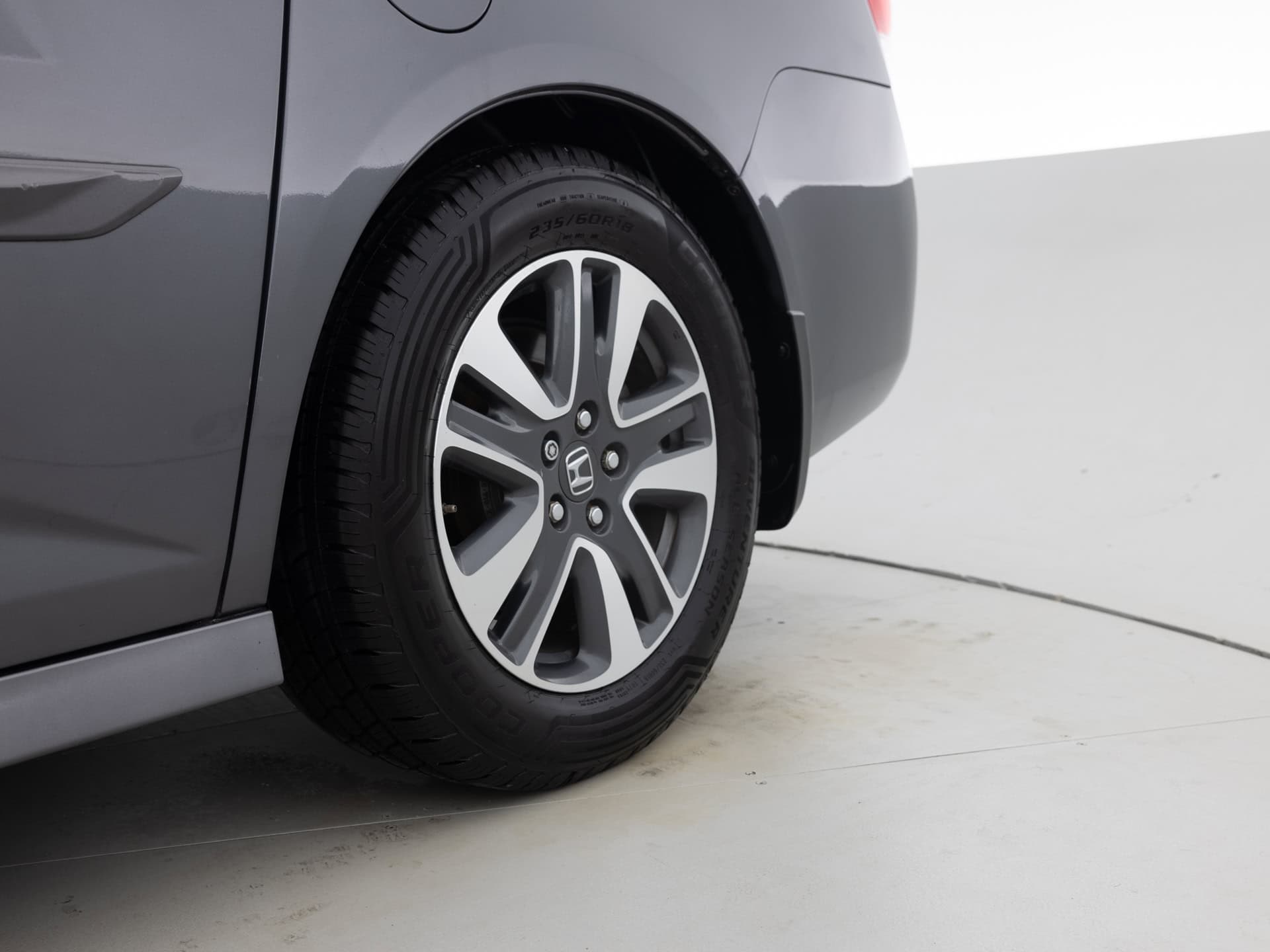 Used Gray Honda Odyssey Town & Country-10 for Sale