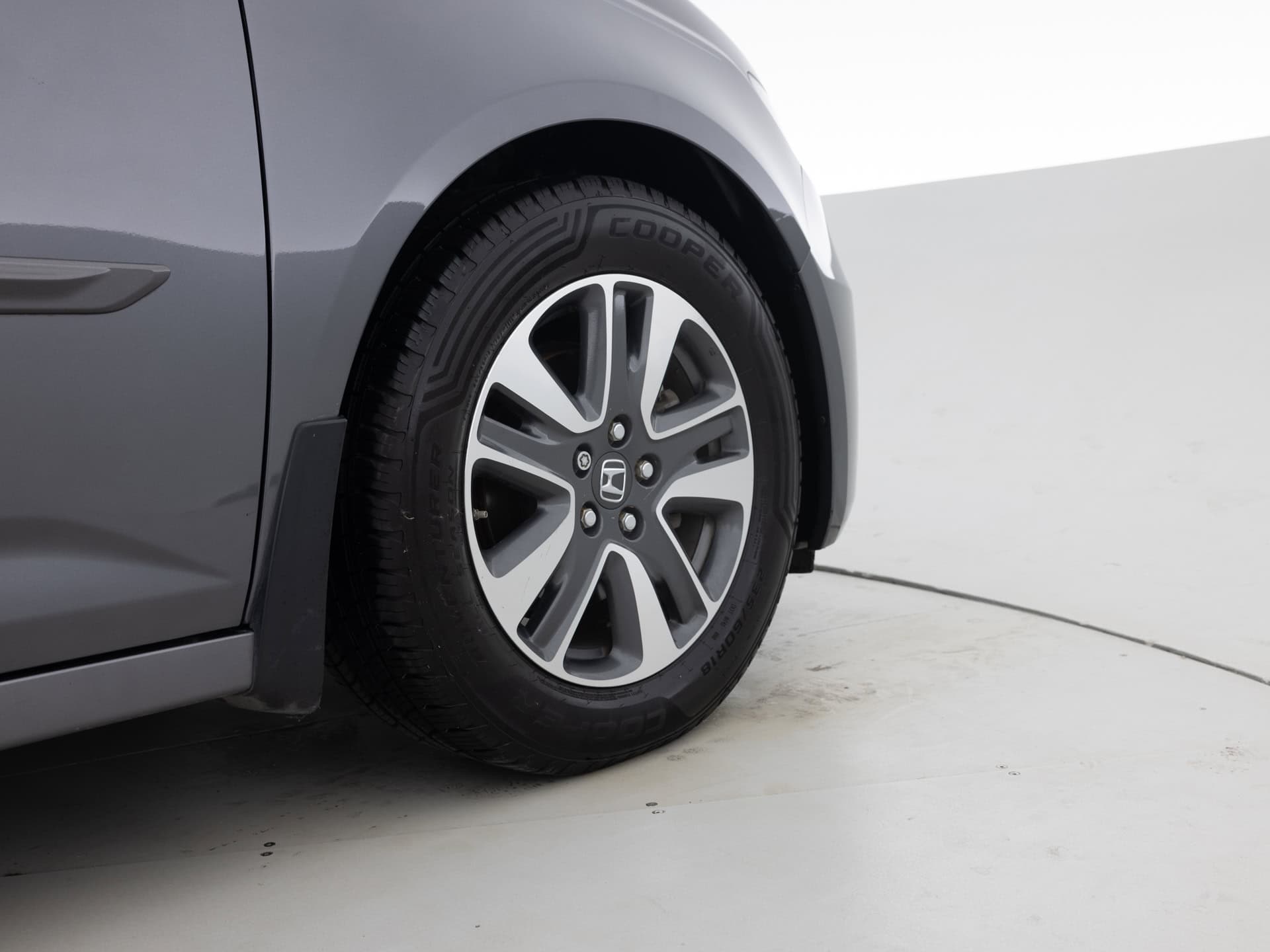 Used Gray Honda Odyssey Town & Country-12 for Sale