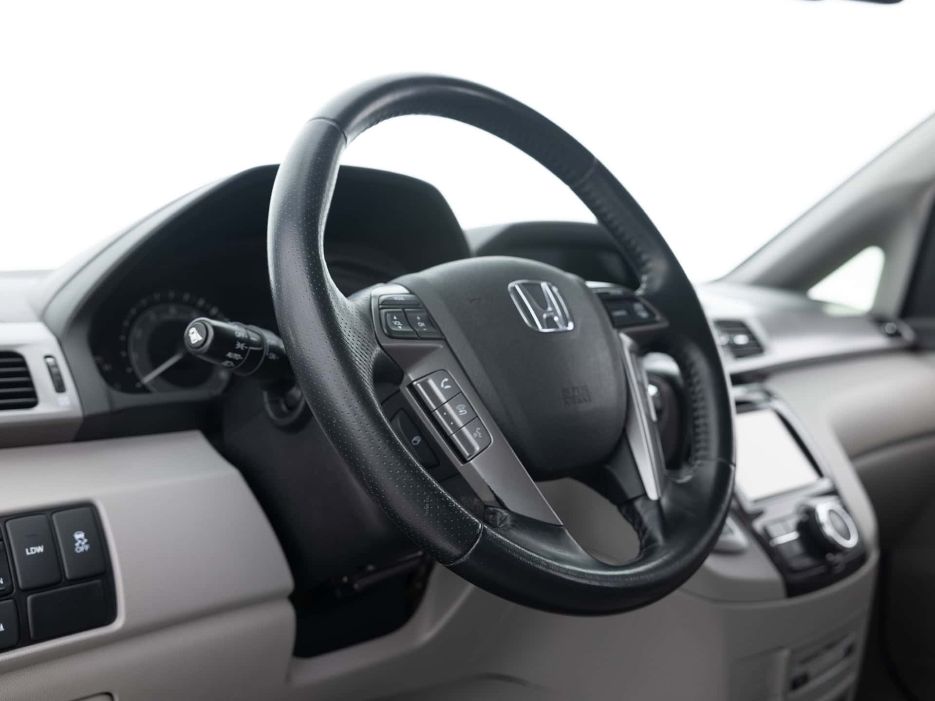 Used Gray Honda Odyssey Town & Country-15 for Sale