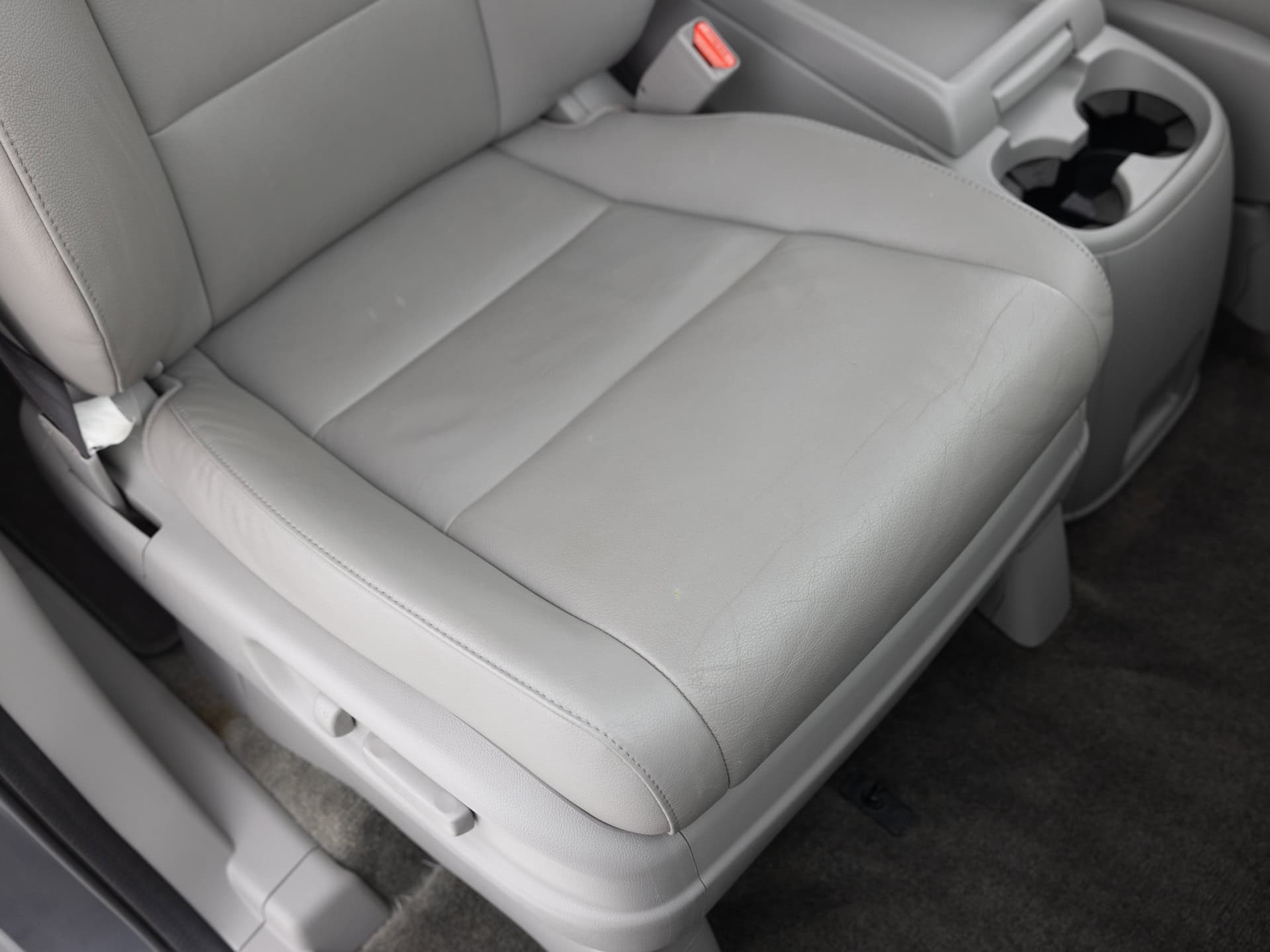 Used Gray Honda Odyssey Town & Country-17 for Sale