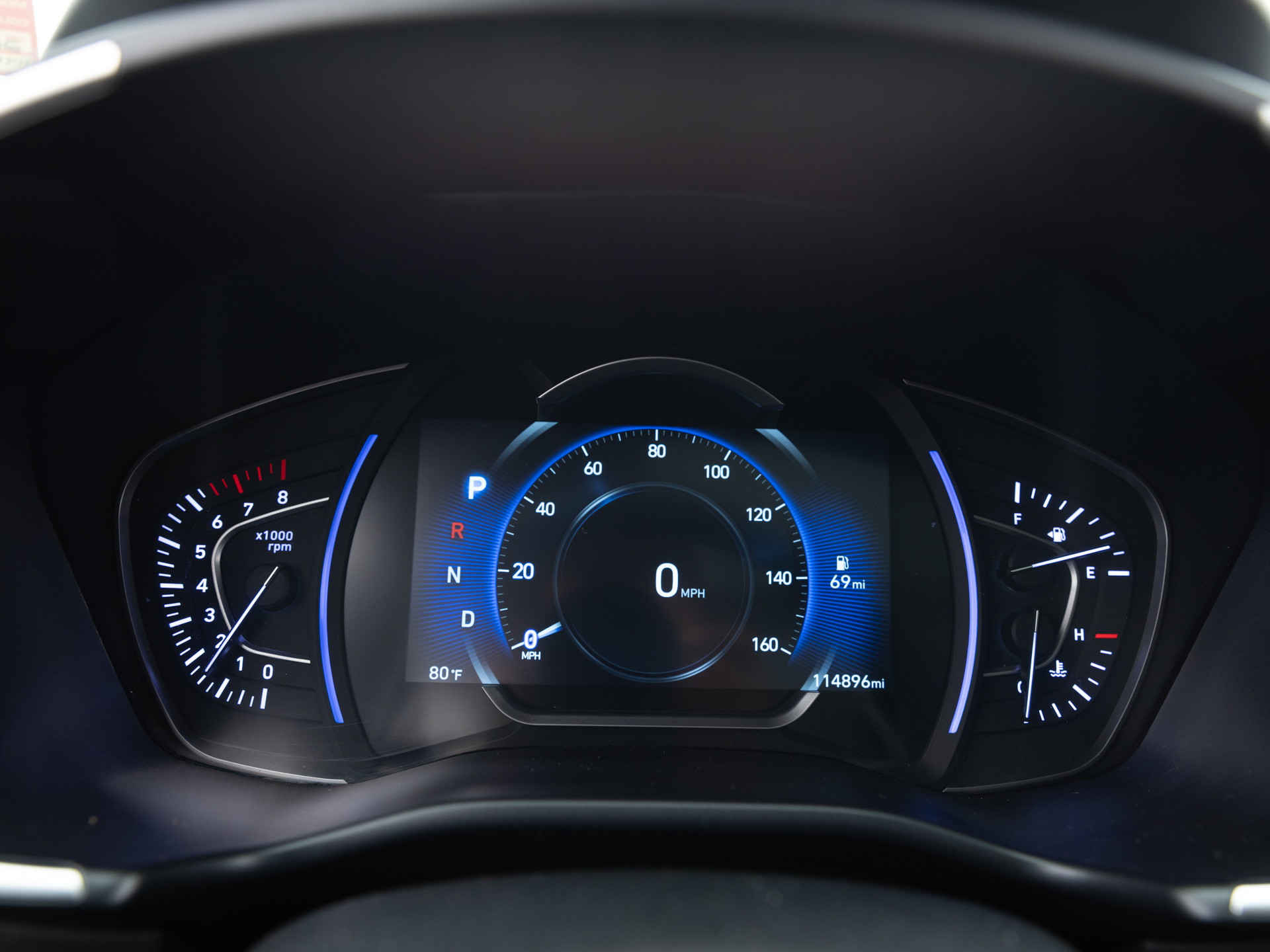 Used Gray Hyundai Santa Fe-23 for Sale