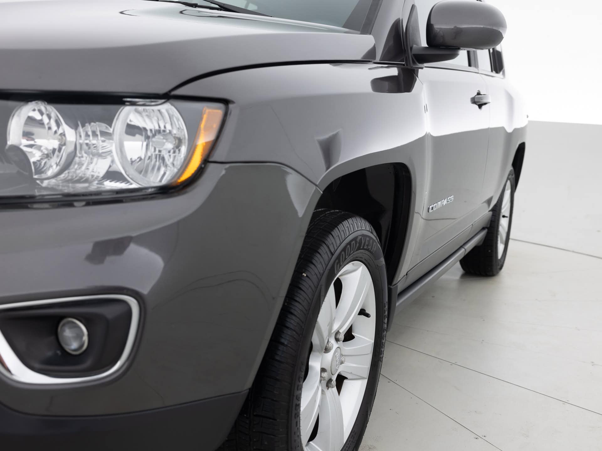 Used Gray Jeep Compass for Sale