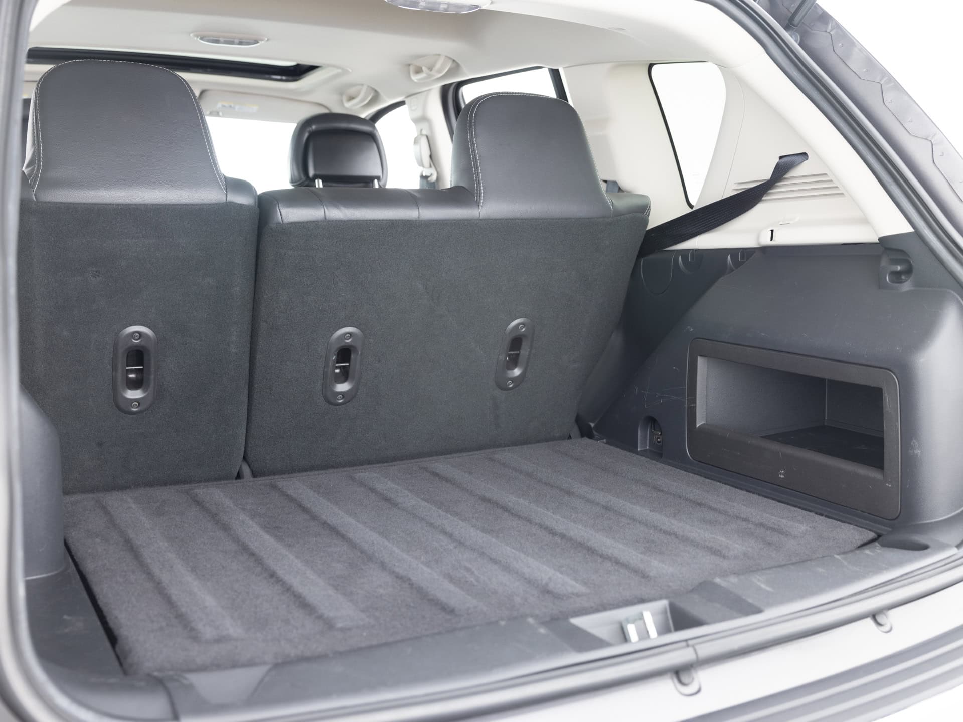 Used Gray Jeep Compass-30 for Sale