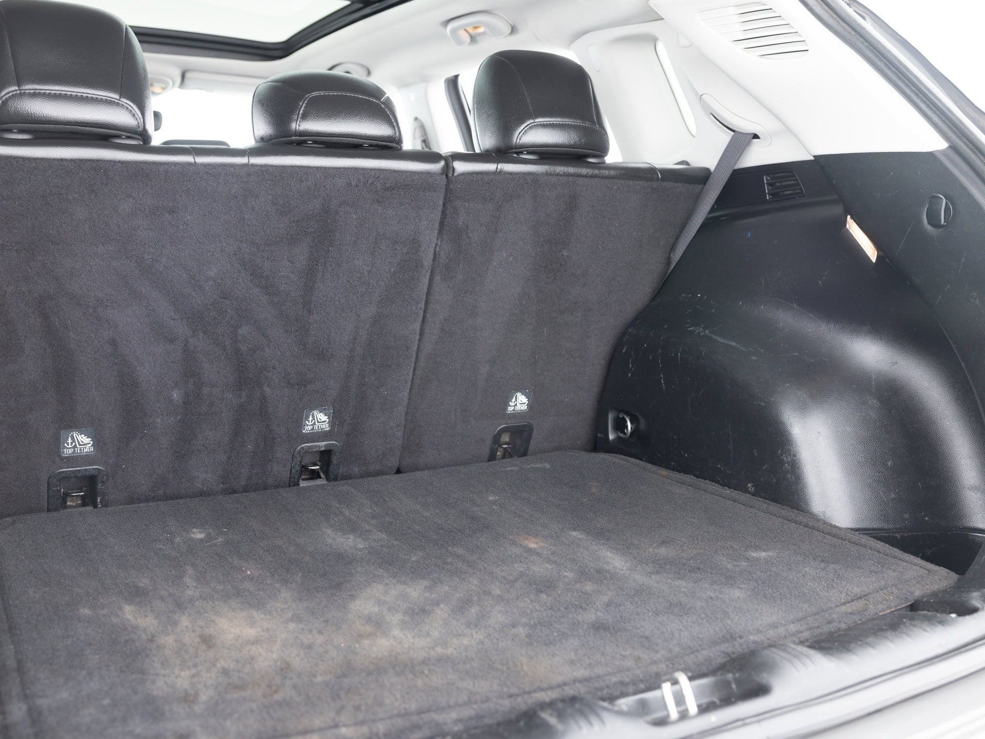 gray jeep compass trailhawk 34