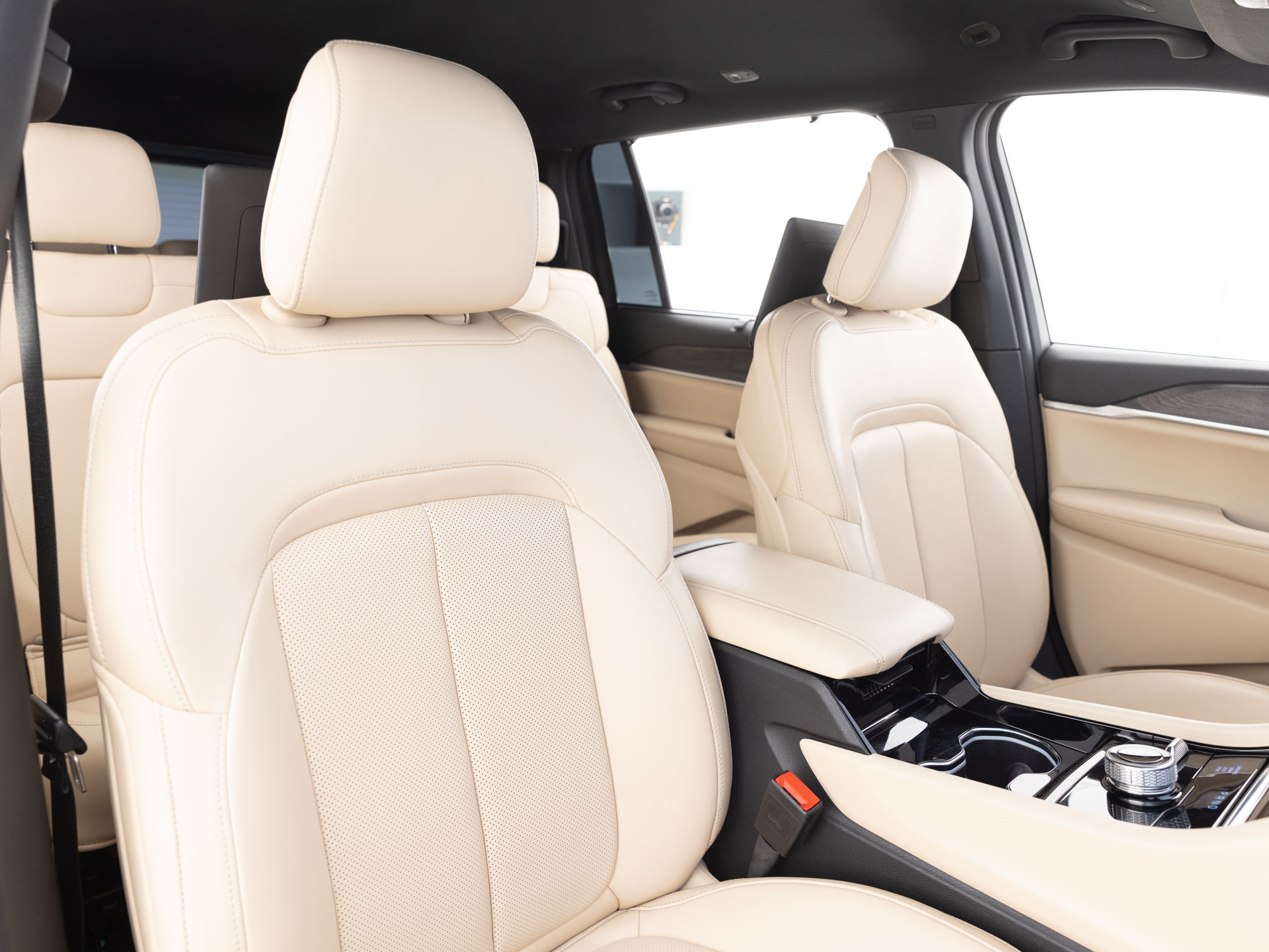 Used Gray Jeep Grand Cherokee Limited-18 for Sale