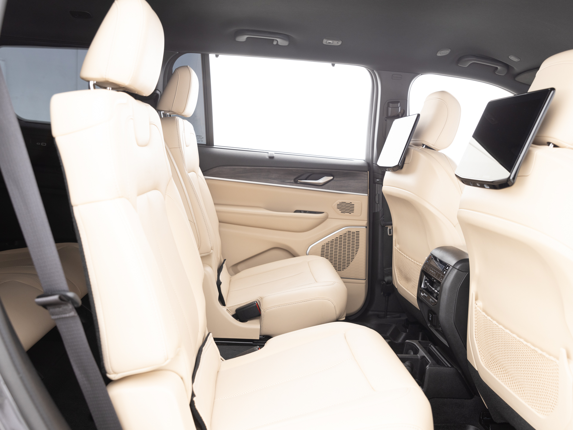 Used Gray Jeep Grand Cherokee Limited-21 for Sale