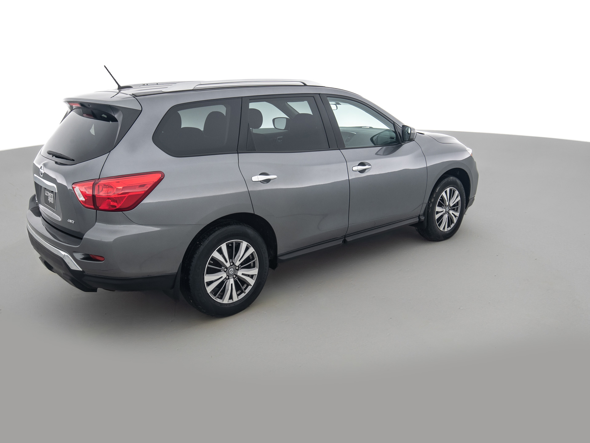 Used Gray Nissan Pathfinder S-4 for Sale