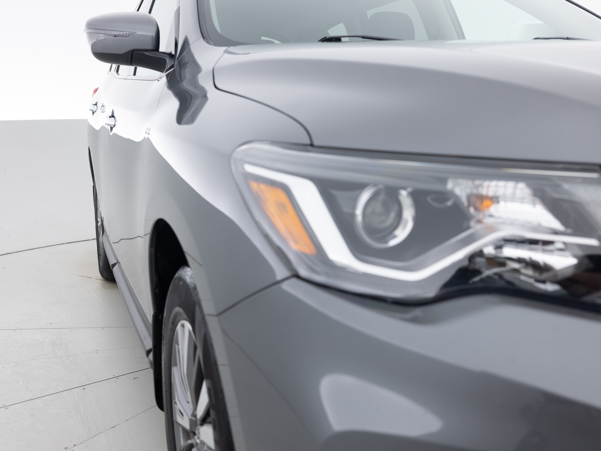 Used Gray Nissan Pathfinder S-4 for Sale