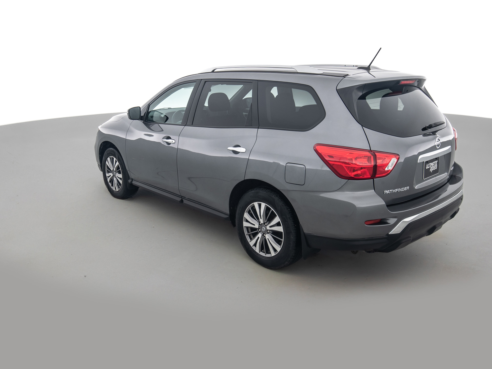 Used Gray Nissan Pathfinder S-6 for Sale